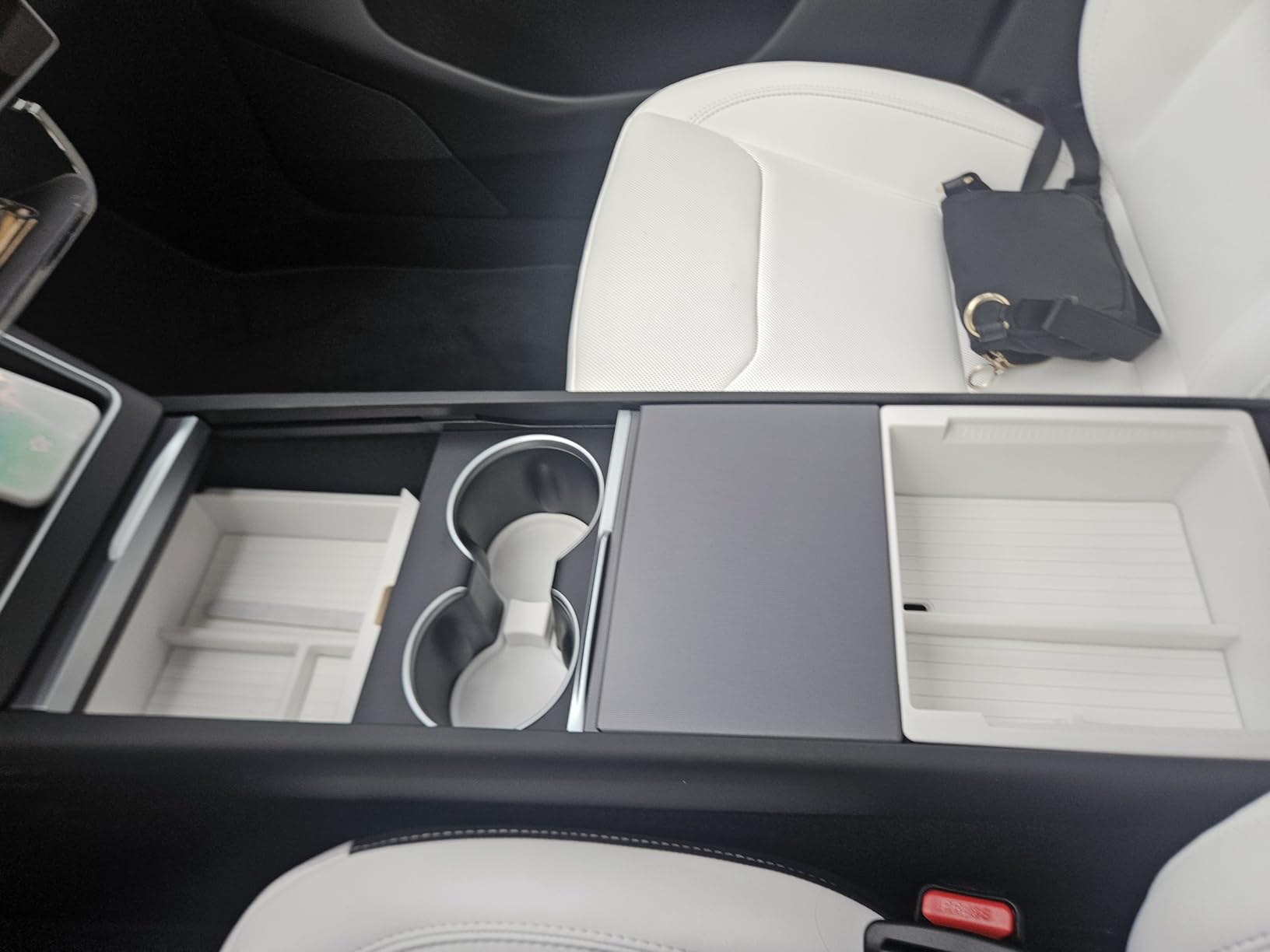 Center Console Organizer Tray for Tesla Model Y Juniper Accessories 2025 2026/For Tesla Model 3 Highland Accessories 2024 2025 2026 [Slide Smoothly/US Patent] Cup Holder Matte Black customer photo 2