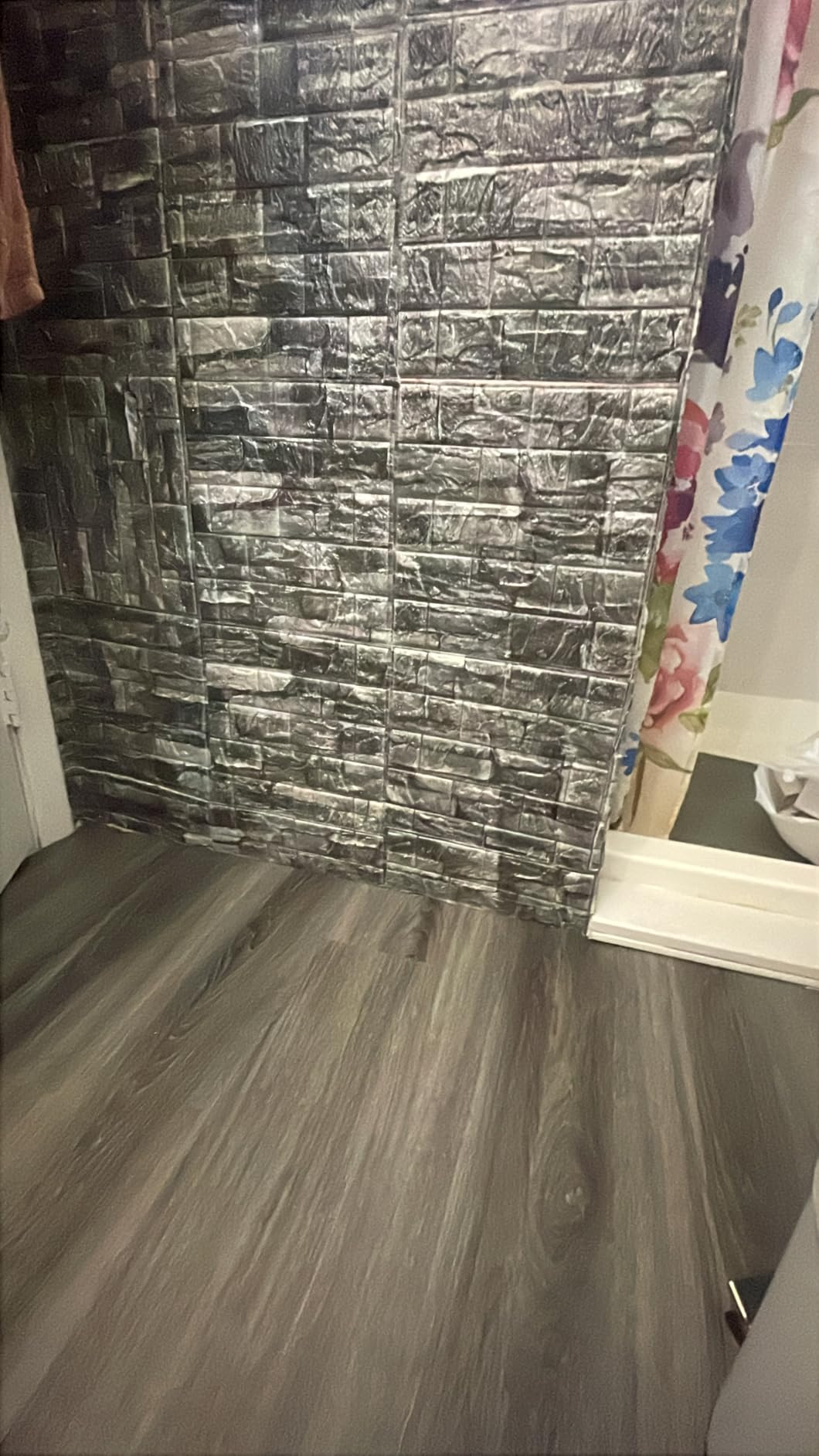 INMOZATA Peel and Stick Floor Tile Vinyl Flooring, Waterproof Vinyl Plank Flooring 36-Pack 54 Sq.Ft Wood Grain Self Adhesive Peel and Stick Flooring for Bedroom, Living Room, Kitchen, RV (Deep Gray) customer photo 2