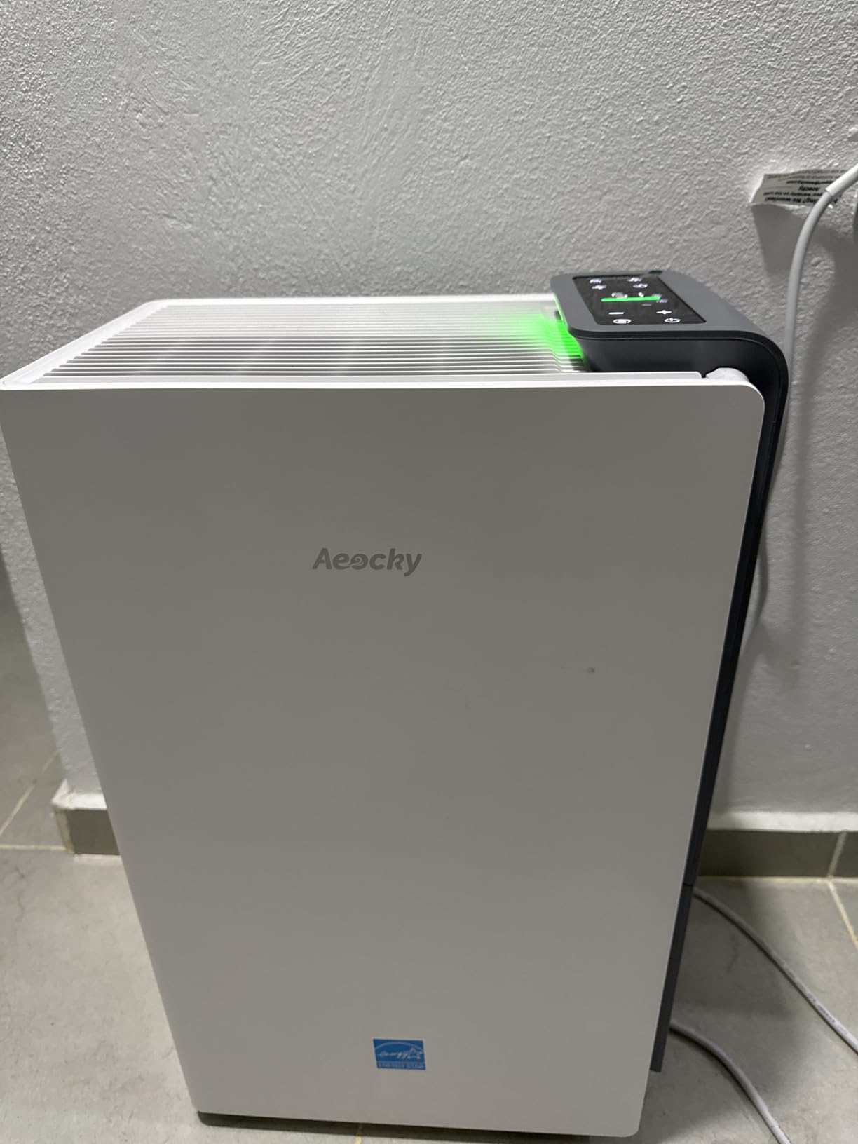 AEOCKY 4500 Sq.Ft Energy Star Most Efficient 2025 Dehumidifier, Max 80 Pint/Day Smart Compressor Dehumidifier with Drain Hose, Intelligent Humidistat, for Basement, Bedroom, Home, Bathroom customer photo 2