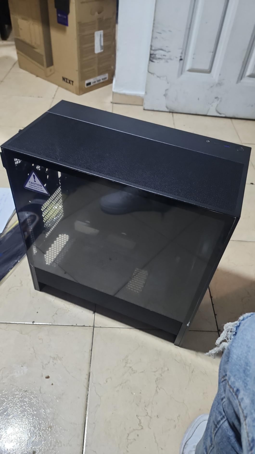 NZXT H5 Flow 2024 - Compact ATX Mid-Tower PC Gaming Case - High Airflow - 2 x 120mm Fans Included - 360mm Front & 240mm Top Radiator Support - Cable Management System - Tempered Glass - White customer photo 2