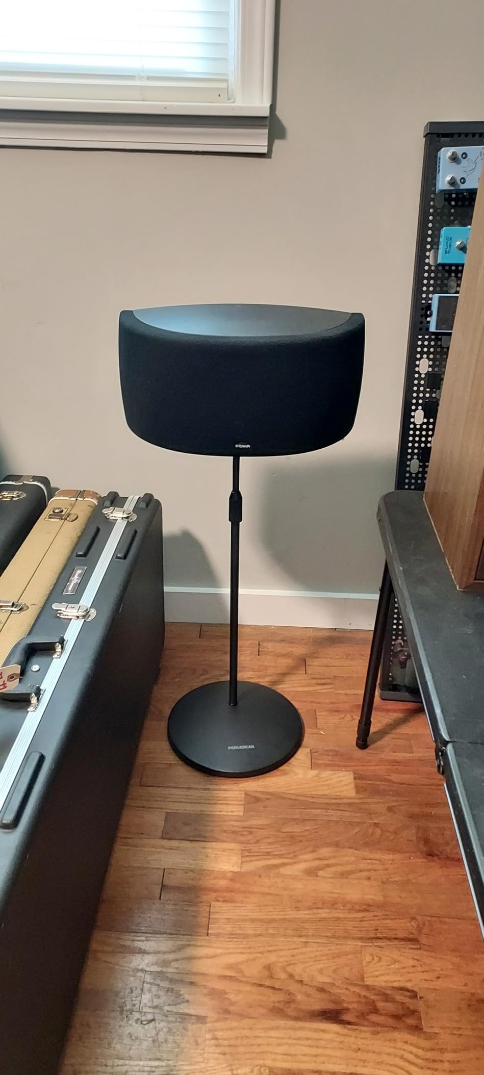 Perlegear Speaker Stand Pair, 28 to 38 Height Adjustable Surround Sound Speaker Stands for Small Bookshelf, Satellite Speakers, and Studio Monitors up to 5lbs, Tool-Free Floor Speaker Stand, PGSS11 customer photo 1