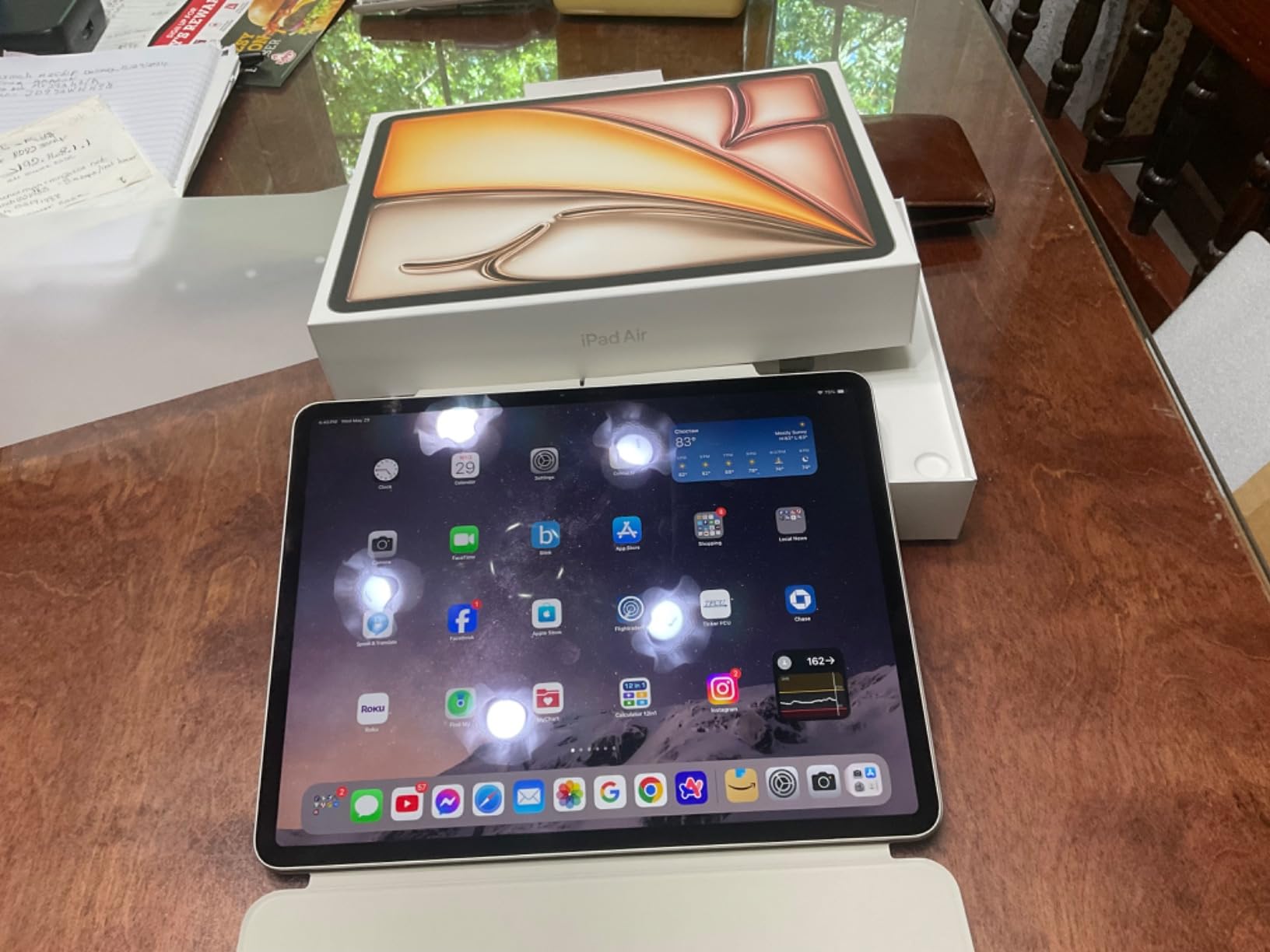 Apple iPad Air 13-inch (M2): Built for Apple Intelligence, Liquid Retina Display, 1TB, 12MP Front/Back Camera, Wi-Fi 6E, Touch ID, All-Day Battery Life - Space Gray customer photo 2