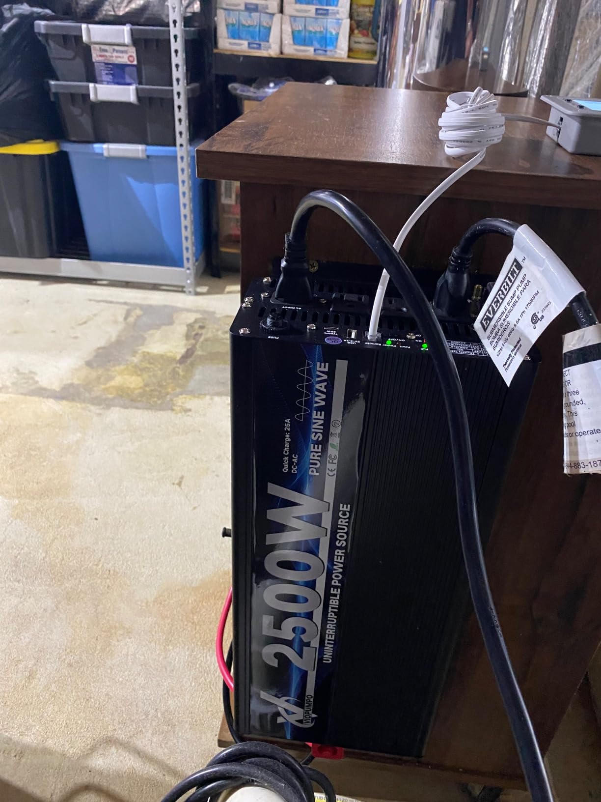 2000 Watt sump pump backup battery system, automatic switchover to battery inverter power, professional backup system in case of power failure, pure sine wave output Remote controller with LCD screen customer photo 1