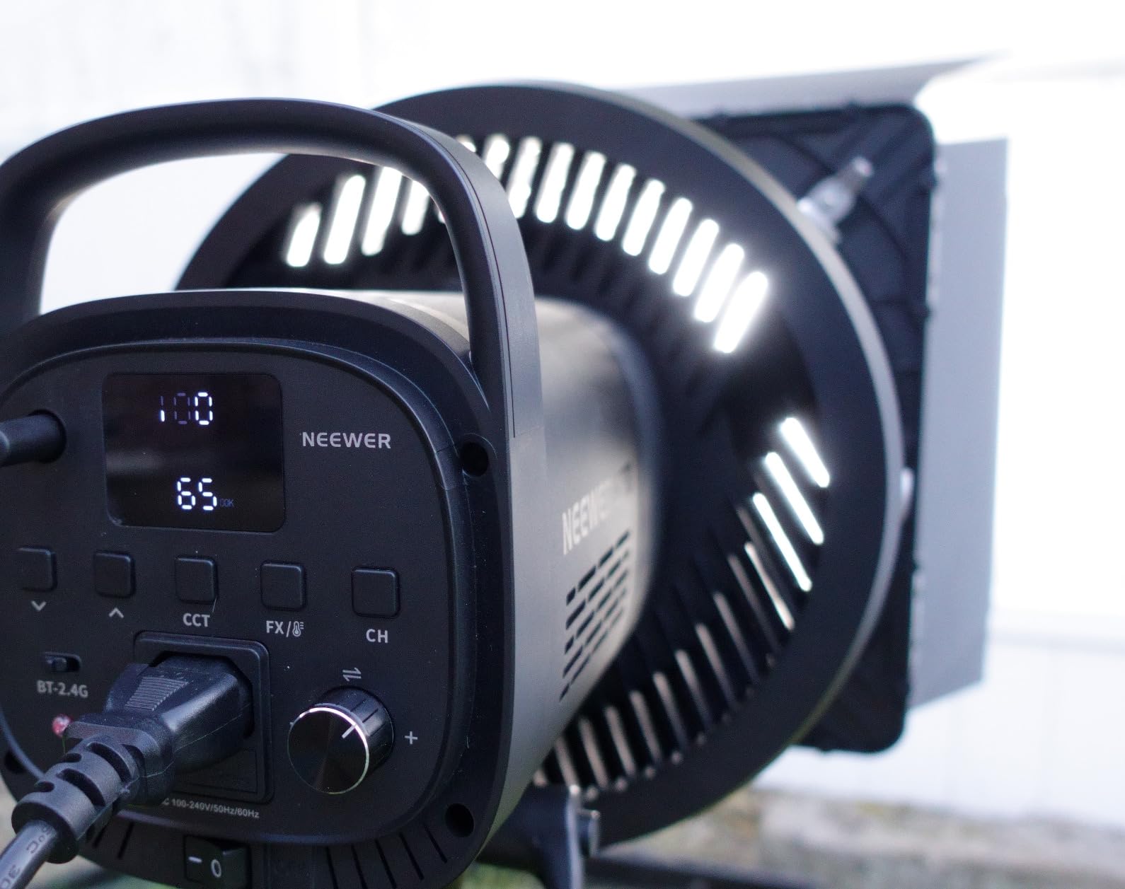 NEEWER CSF10 10