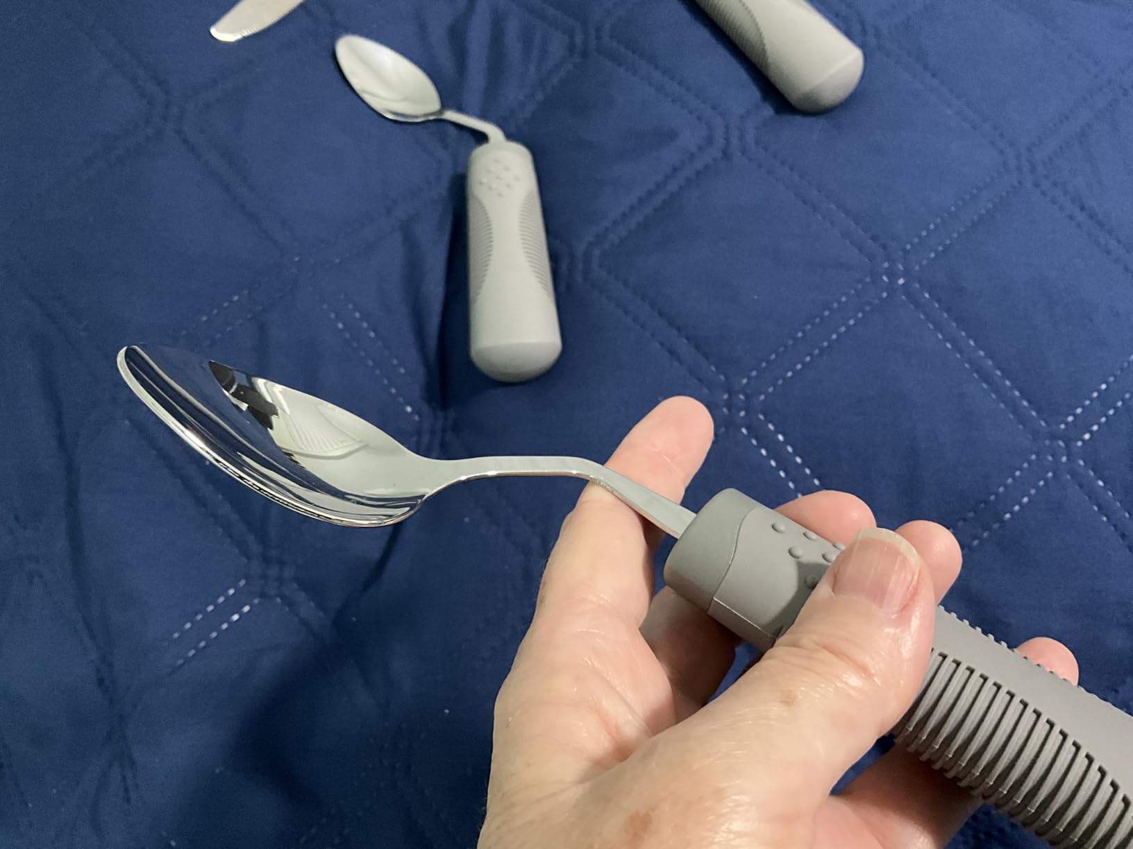 4-Piece Adaptive Utensils Set - 42° Angled Parkinsons Utensils, 2.5 oz Weighted Utensils for Hand Tremors and Parkinsons Patients, Weighted Silverware for Hand Tremors (Grey: Right-Handed) customer photo 1