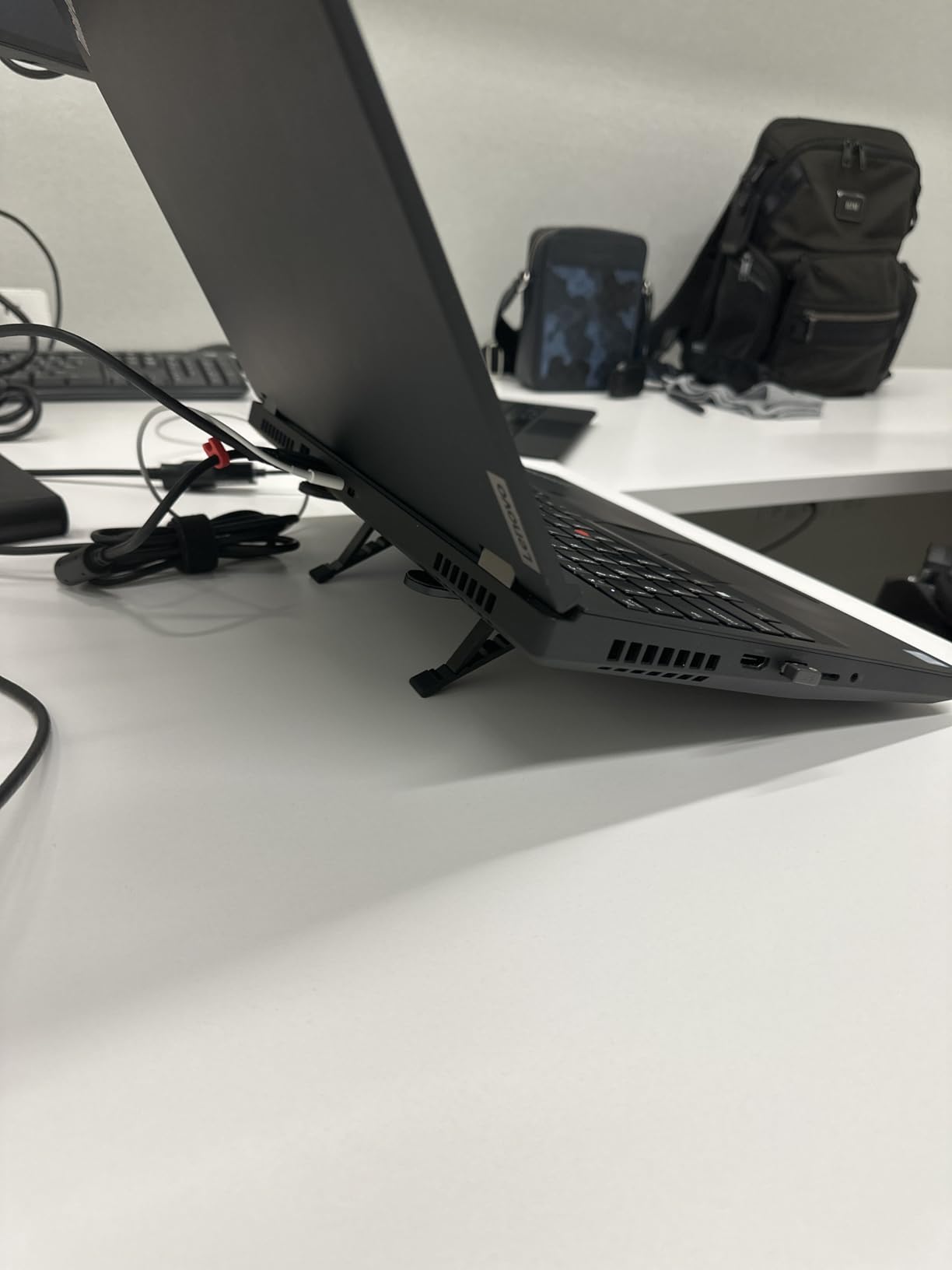 SODI [Ultra Compact] Foldable & Portable Laptop Stand for Desk, Lightweight Tablet Stand for Business Travel customer photo 1