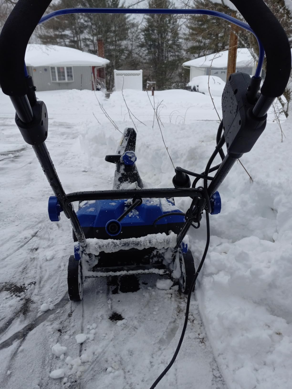 Westinghouse WSnow20 Corded Snow Blower 20 Inch, Steel Auger, Dual LED Lights, 1800 Watt Motor, Electric Snow Blower with 25ft Throwing Distance, Plows 680lbs/min, Adjustable Chute customer photo 1