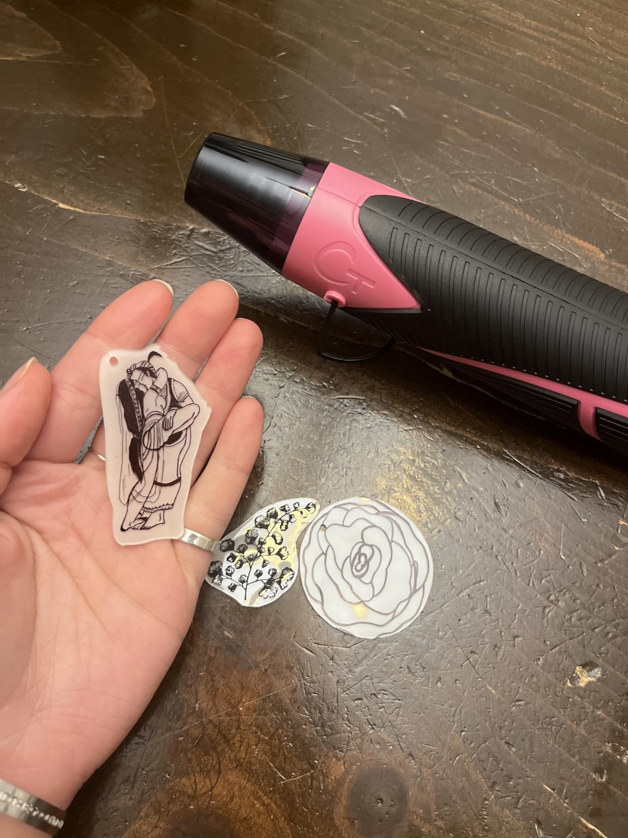 Heat Gun for Crafting, Mini Dual Temp Hot Air Gun Tool for Epoxy Resin, Shrink Wrapping, Vinyl Wrap, Embossing, Electronics, Candle Making, Sublimation, Phone Repair & DIY (Grey/Black) customer photo 2