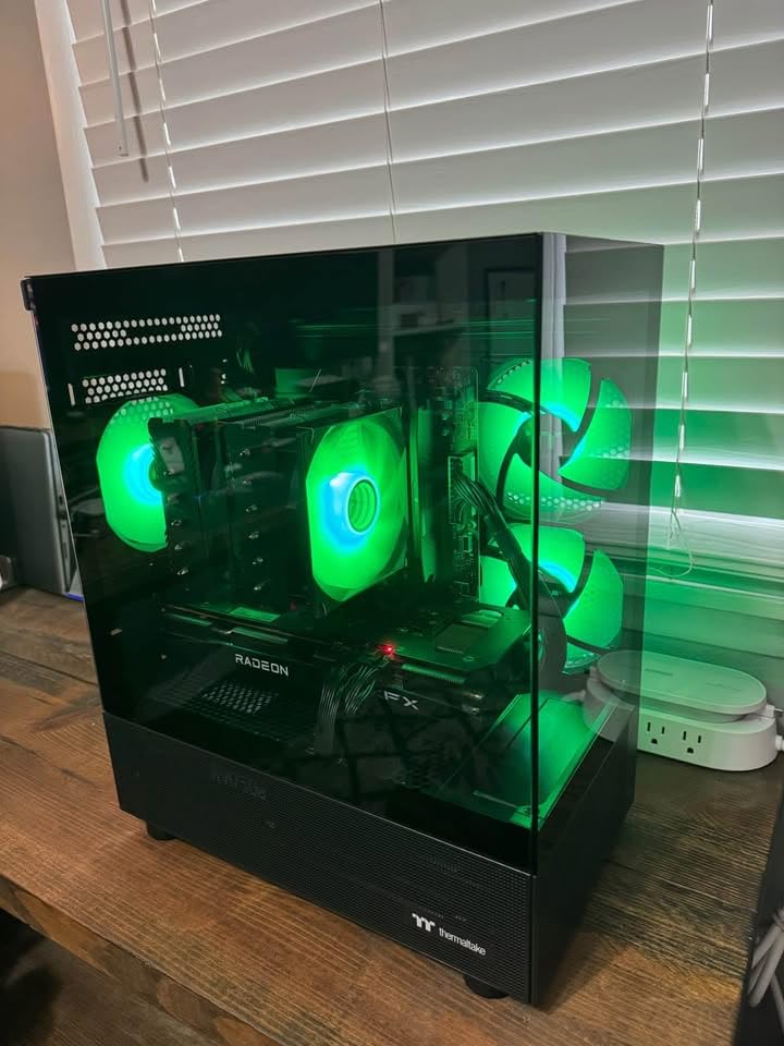 Thermaltake View 170 TG ARGB Snow Micro-ATX Case; 3x120mm ARGB Fans Included; Supports Up to 280mm Radiator; Front & Side Dual Tempered Glass Panel; CA-1Z4-00M6WN-00; 3 Year Warranty customer photo 2