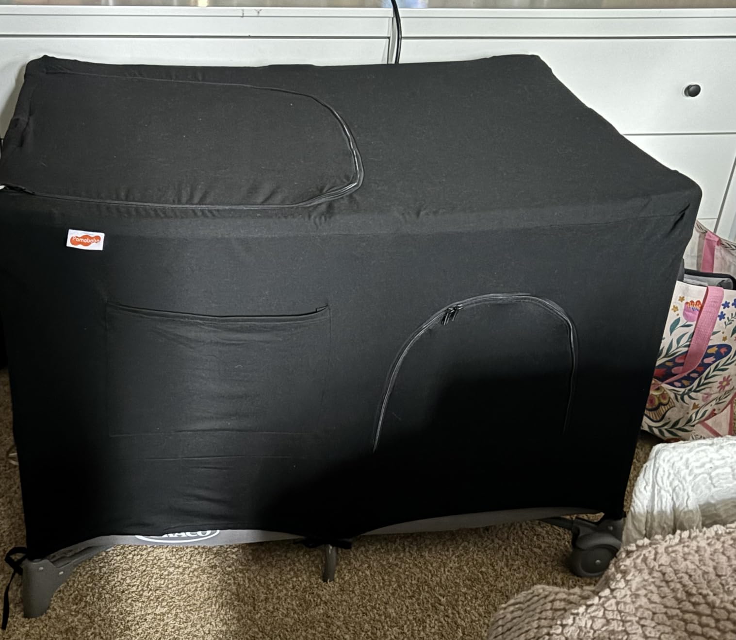 Pamo Babe Blackout Cover for Pack and Play - Baby Playard Cover, Breathable Netting for Indoor or Outdoor Tent customer photo 1