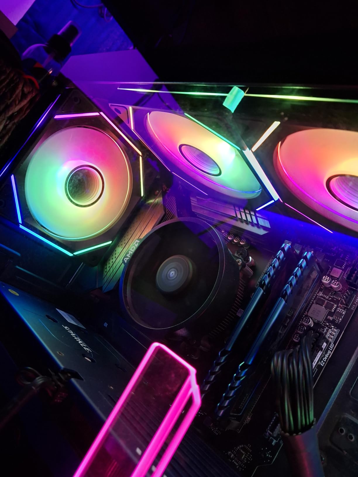 AsiaHorse AMICI-5GT RGB PC Fans, Infinity Mirror ARGB Fans HDB Bearing Fan Speeds Up to 1800 RPM with 24 LED Lights, Reverse Blade Fan Compatible Motherboard Aura SYNC (Not Wireless Connection) customer photo 2