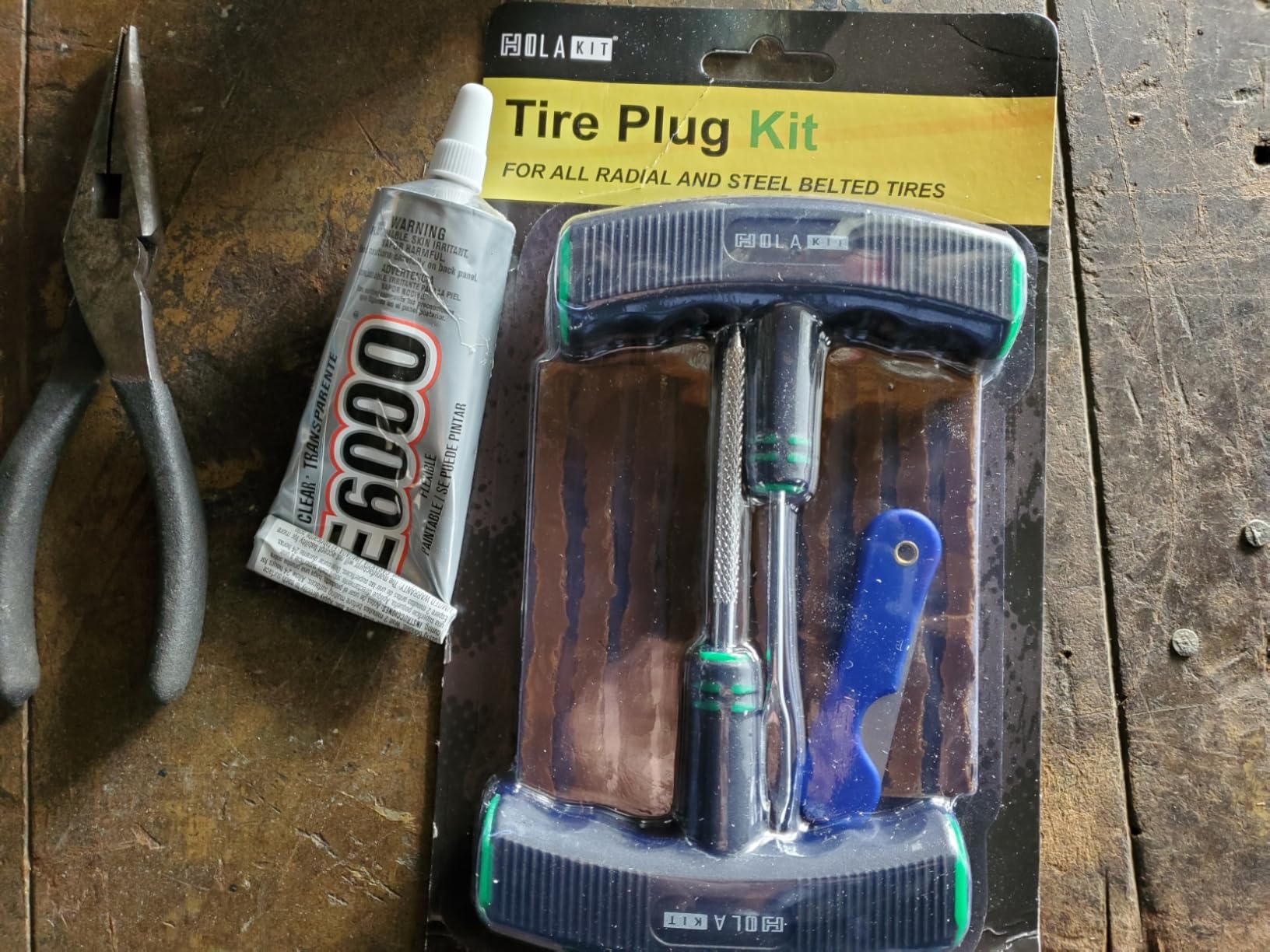 HolaKit Tire Plug Kit, 13PCS Tire Repair Kit with Self-Vulcanizing Plugs, Ergonomic Oversized & Rubber-Grip T-Handle Tools, Flat Tire Puncture Repair Tools for Cars, Motorcycle, ATV, SUV, etc customer photo 2