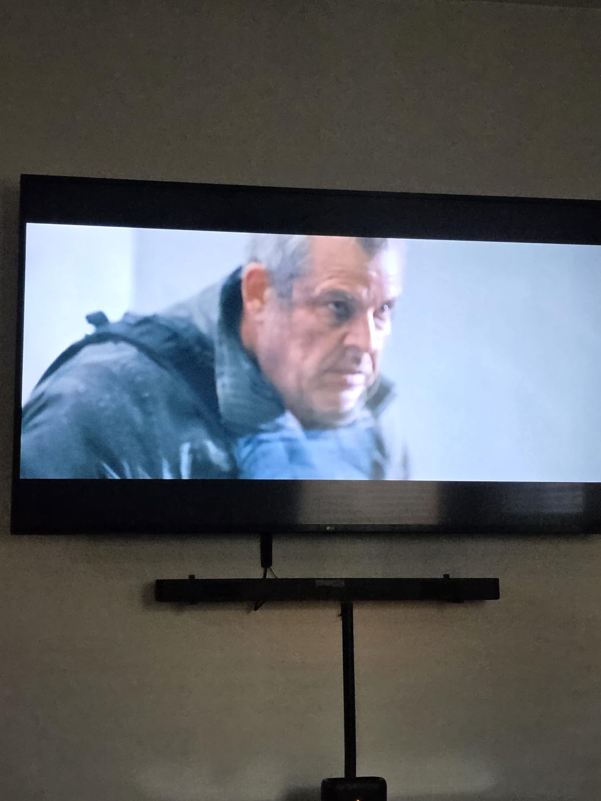 Soundbar Mounts Under TV for Bose, Sony, Saiyin, VIZIO, LG, Samsung, Roku - Dolby Atmos Compatible Soundbar Wall Mount Bracket, Sound Bar Shelf, Soundbar Stand Under TV Up to 20LB customer photo 2