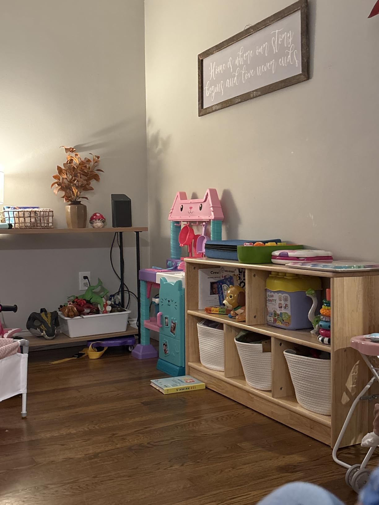 OOOK Rubber Wood 5-Compartment Montessori Shelf, 43.3 L, 2-Tier Toy Organizers and Storage, Wooden Storage Cabinet for Kids Room, Playroom, Nursery, Classroom, Kindergarten customer photo 1