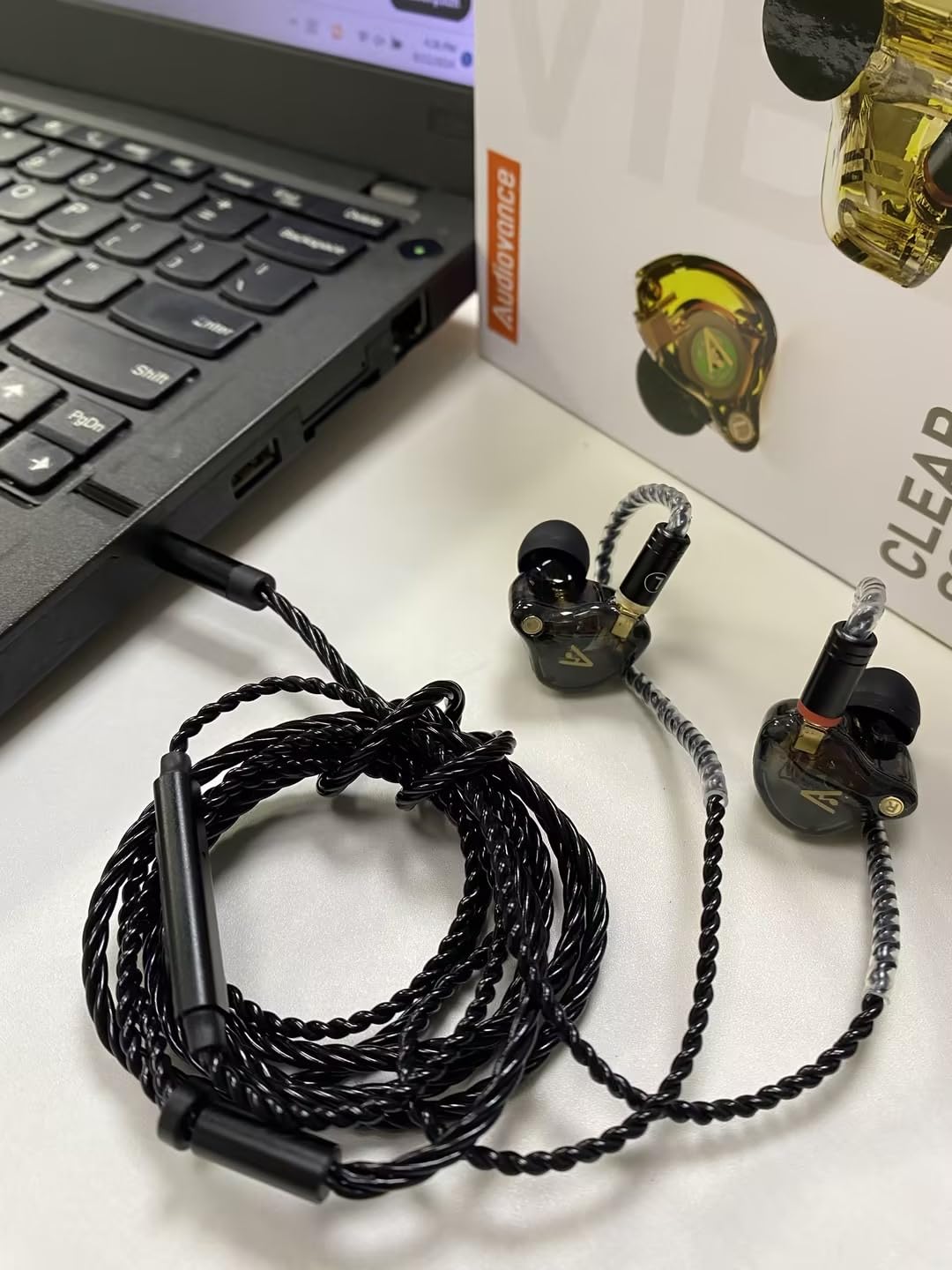Vibes 202M Wired Earbuds - HiFi in Ear Monitor Headphones - Noise Isolating Ear Buds w/ Mic - Clear Sound, Deep Bass & Comfort-Fit Gaming Earphones - MMCX to 3.5mm & Silver Plated Cord, Carrying Case customer photo 1