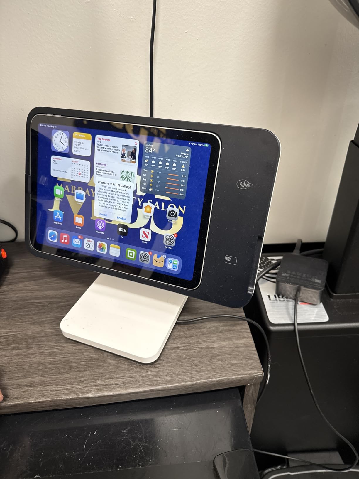 Square Kiosk for iPad (USB-C) customer photo 2