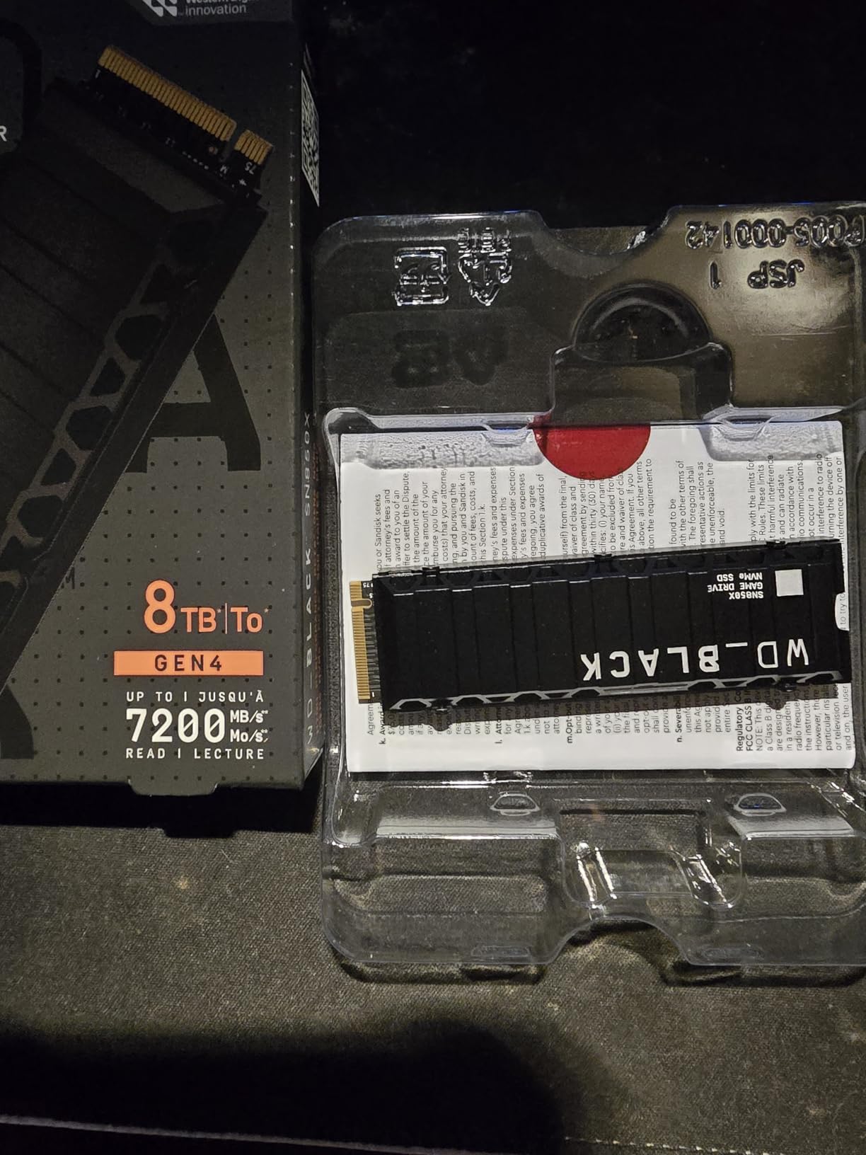 WD_Black SN850X 4TB NVMe SSD with Heatsink - M.2 2280, Up to 7,300 MB/s Read speeds, Up to 6,300 MB/s Write speeds, Gaming Expansion, High Performance Internal Solid State Drive - WDS400T2XHE customer photo 2