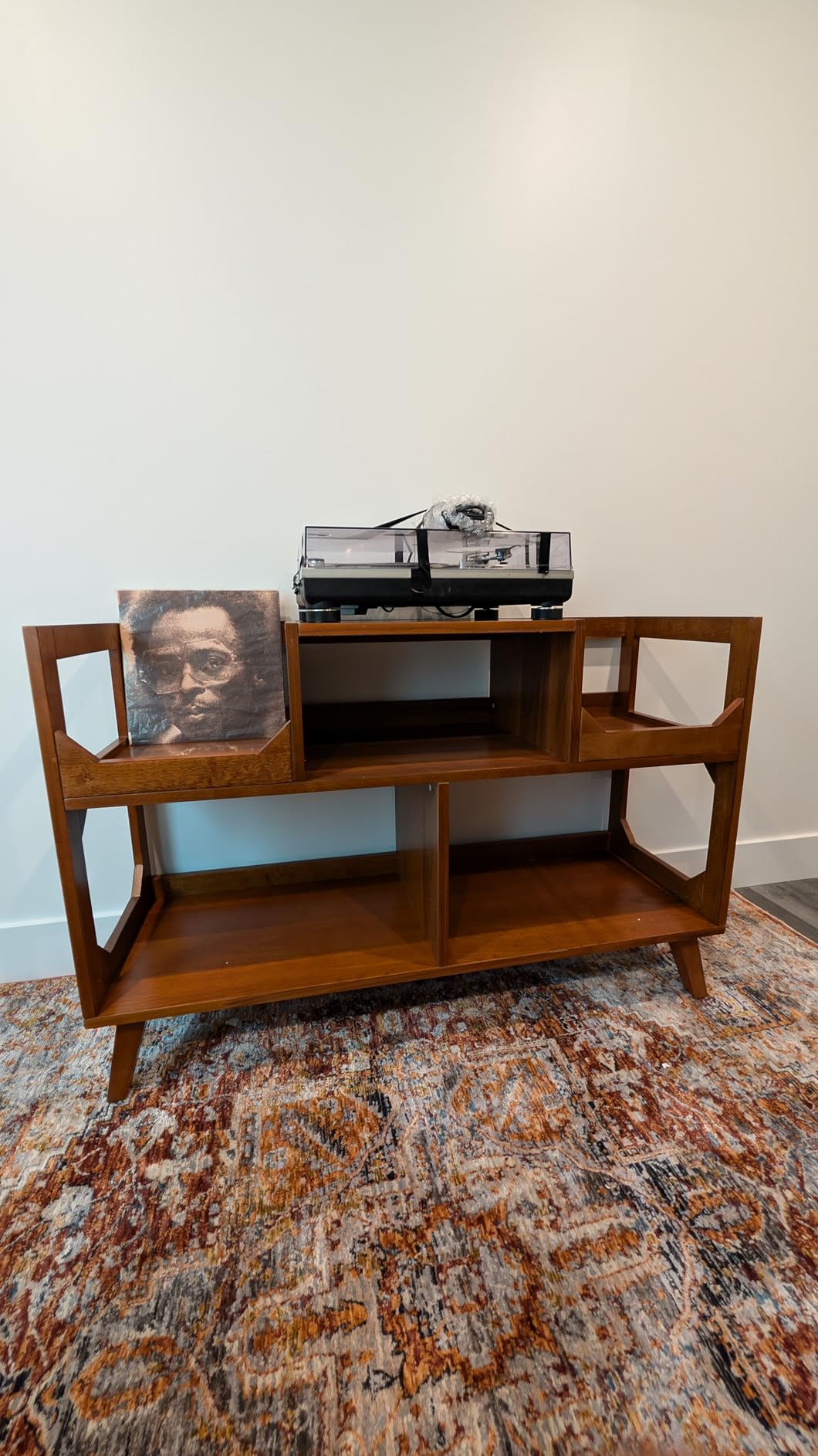 Crosley Furniture Asheville Mid-Century Modern Media Console Record Player Stand, Storage for Vinyl Records, Medium, Walnut customer photo 2