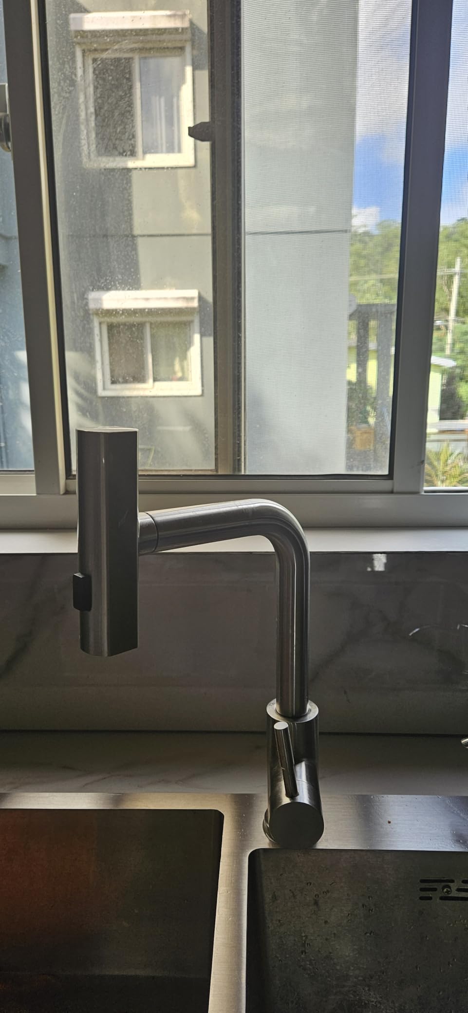 GIMILI Touchless Kitchen Faucet with Pull Down Sprayer, 15