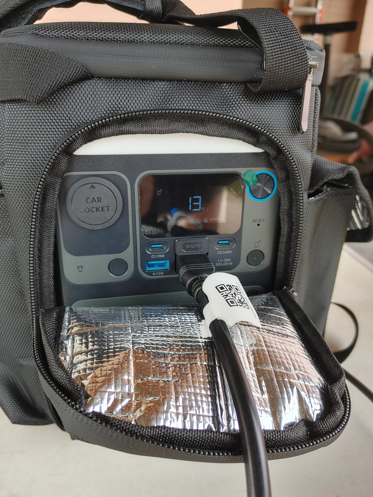 Anker Solar Generator SOLIX C300 with 60W Solar Panel, 288Wh Portable Power Station, 300W (600W Surge), LiFePO4 Battery, 140W Two-Way Fast Charging, For Outdoor Camping, Traveling, and Emergencies customer photo 1