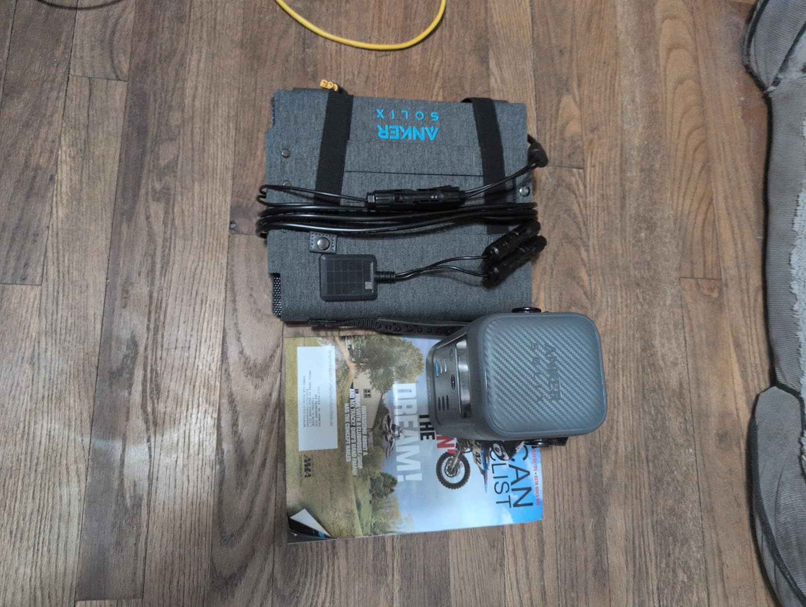 Anker SOLIX C200 DC Power Bank Station and 60W Solar Panel, 192Wh Portable Power Station LiFePO4 Battery, 200W Solar Generator customer photo 2