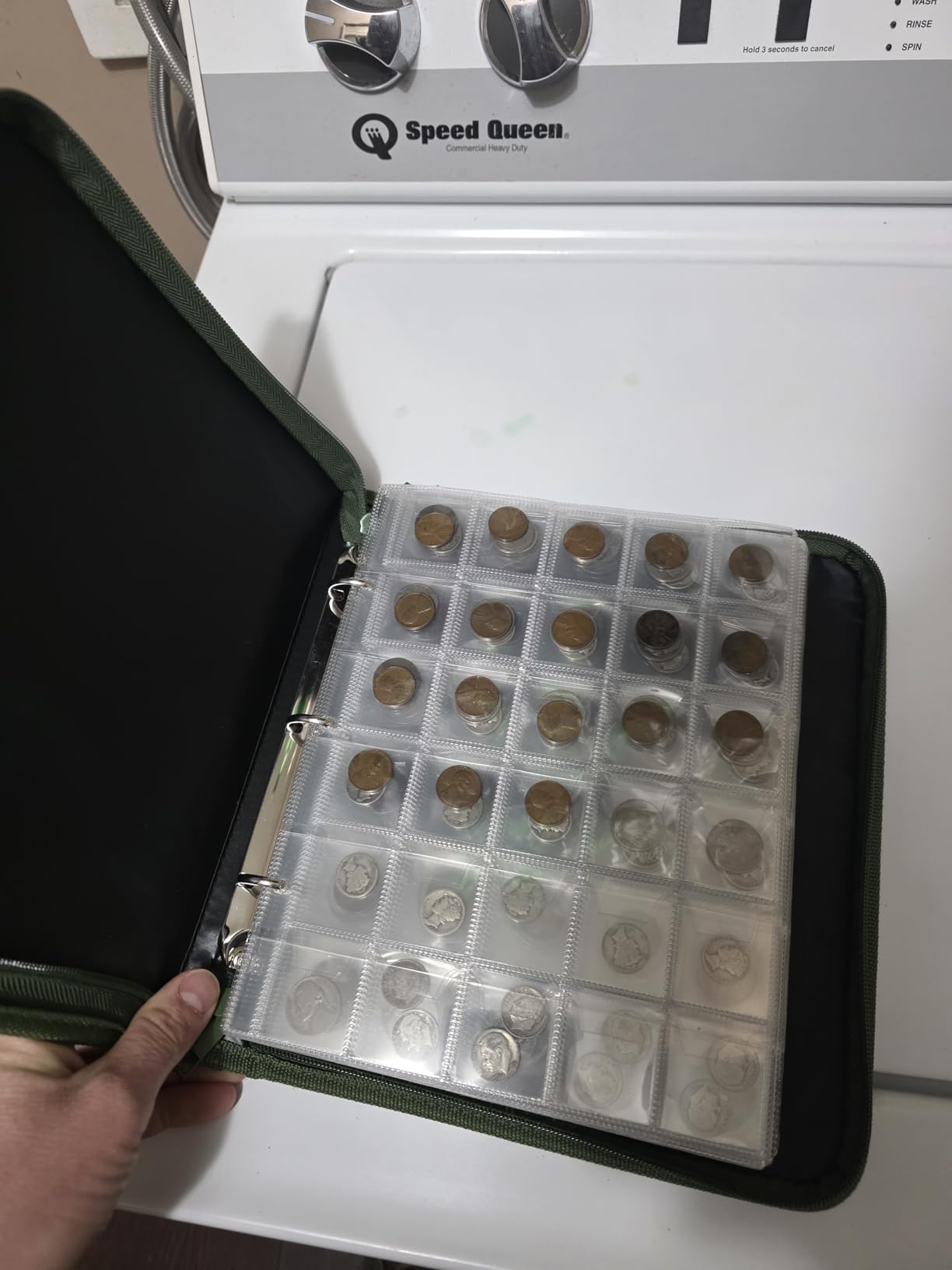 Coin Collection Book Holder for Collectors, 520 Pockets Fireproof Coins Collecting Album & 36 Sleeves Money Storage Case customer photo 2