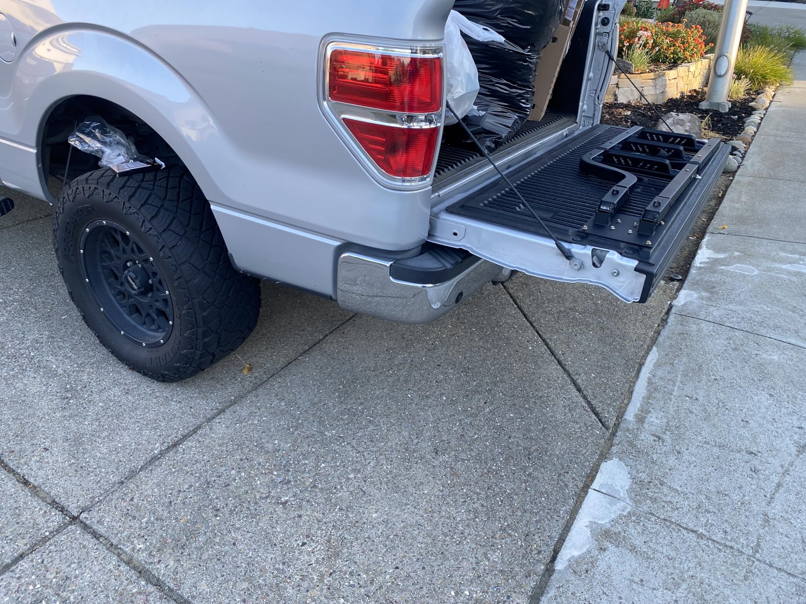 KEWISAUTO Foldable Pickup Truck Tailgate Ladder, 42