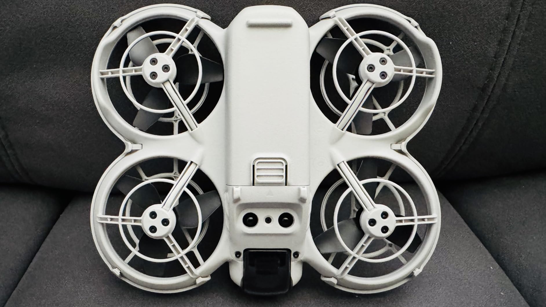 DJI Neo Three-Battery Combo, Mini Drone 4K UHD Camera for Adults, 135g Self Flying Drone That Follows You, Palm Takeoff, Subject Tracking, QuickShots, Stabilized Video (Controller-Free) customer photo 1