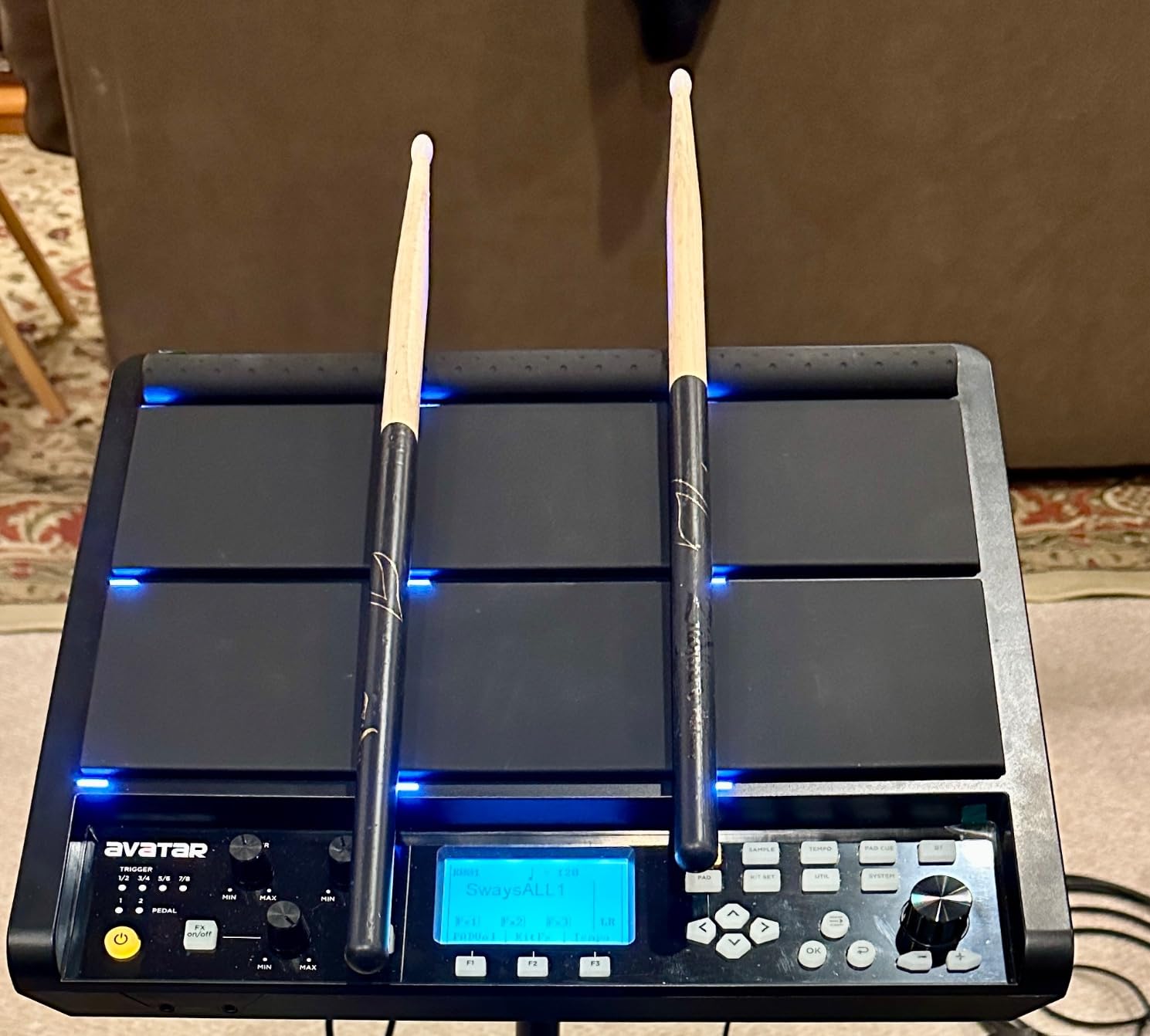 PD708 Sample Pad Professional Electric Drum Pad for Adult Drummer Live Performance, 1000 Built-in Sounds, 32GB Storage, Onboard FX, Customizable LEDs customer photo 1