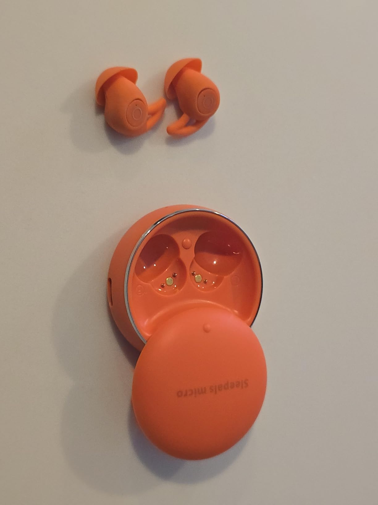 Sleepals Micro Sleep Earbuds for Side Sleepers, Sleep Headphones with Noise Reduction, Soft and Snug Fit Overnight, Slim and Light, 28hr Play with Travel Charging Case (Off-White) customer photo 1