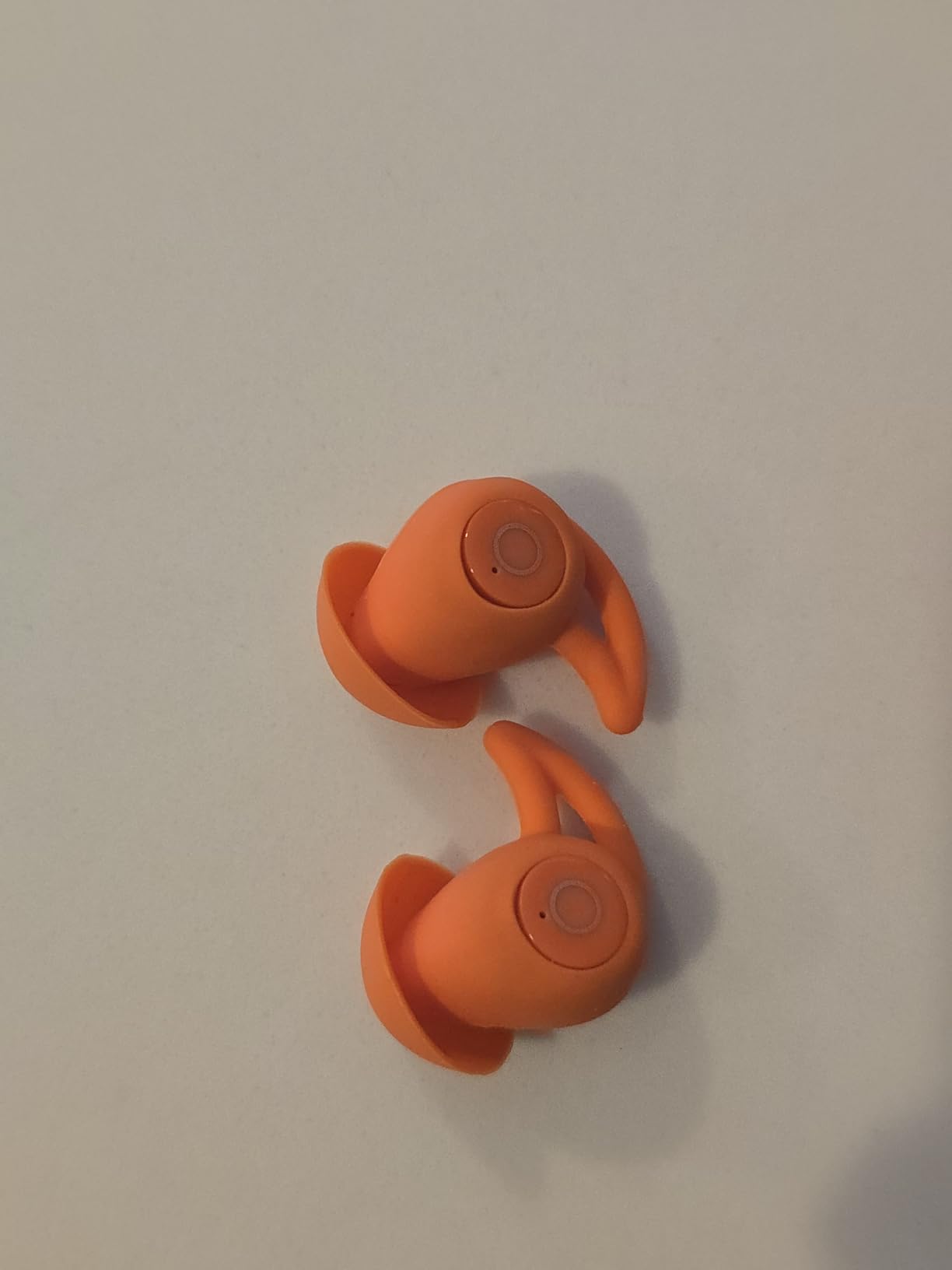 Sleepals Micro Sleep Earbuds for Side Sleepers, Sleep Headphones with Noise Reduction, Soft and Snug Fit Overnight, Slim and Light, 28hr Play with Travel Charging Case (Off-White) customer photo 2