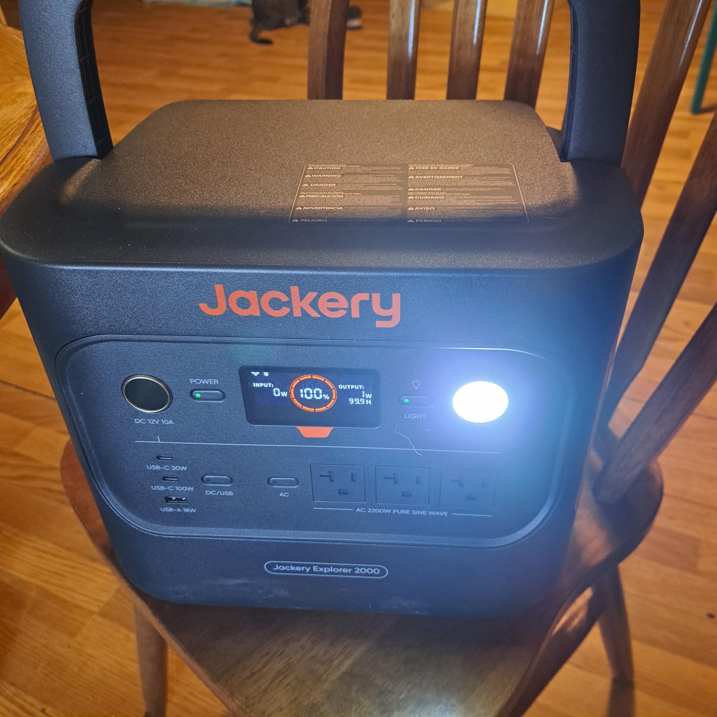 Jackery Explorer 2000 v2 Portable Power Station, 2042Wh LiFePO4 Home Backup Battery, 2200W Solar Generator, USB-C PD 100W Fast Charging for Emergencies, Power Outages, Camping(Solar Panel Optional) customer photo 3