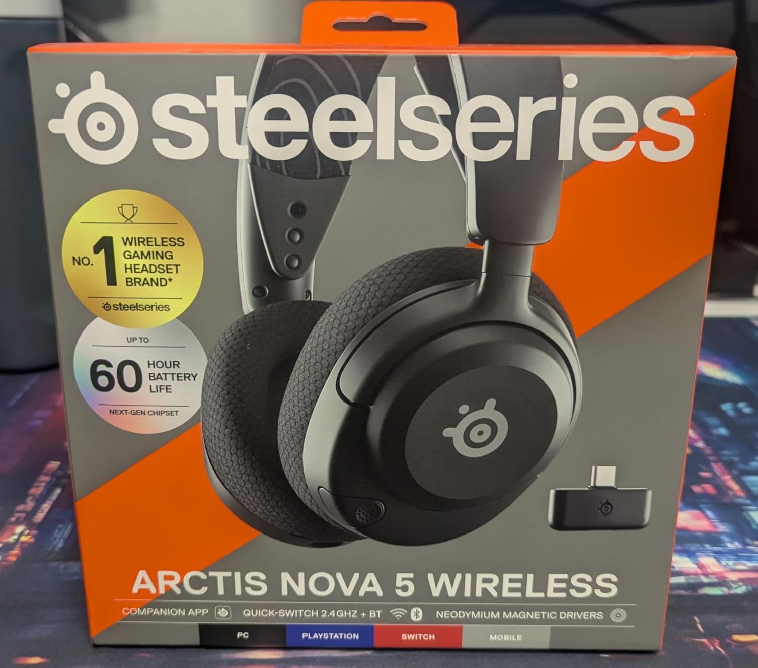 SteelSeries Arctis Nova 5 Wireless Multi-System Gaming Headset - White - Neodymium Magnetic Drivers - 100+ Audio Presets - 60 HR Battery - 2.4GHz or BT - Gen2.X Mic - PC, PS5, PS4, Switch, Mobile customer photo 2