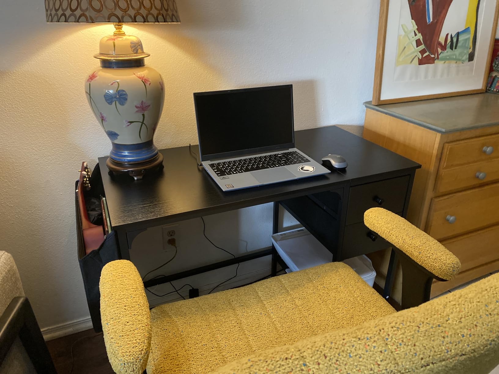 Lufeiya Computer Desk with Fabric Drawers, 40 Inch Reversible Gaming Desk for Small Space Home Office, Modern Simple Study Writing Table PC Desks for Bedroom, Black customer photo 2