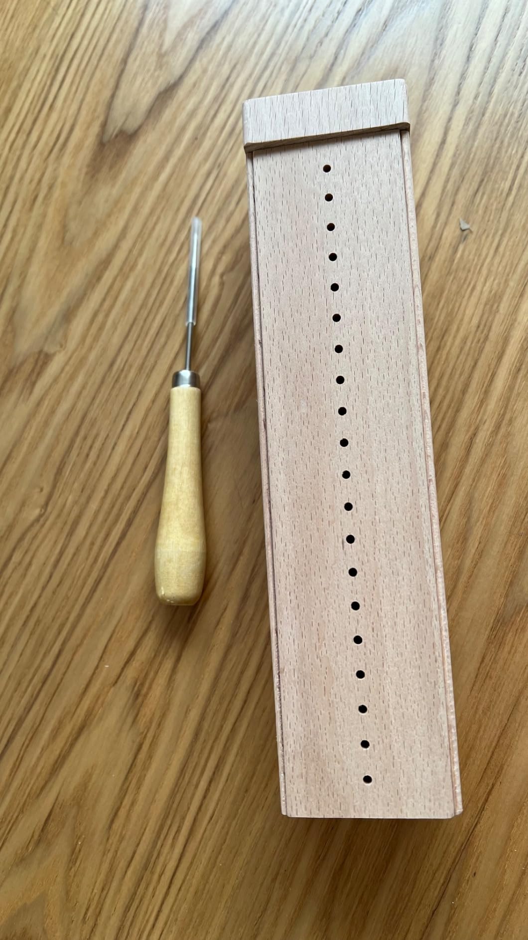Beech Wood Book Binding Cradle with an Awl,Book Binding Kits Used for Bookbinding Hole Punching,Sturdy and Durable, Easy to Store, Bookbinding Supplies Punch Tools customer photo 2