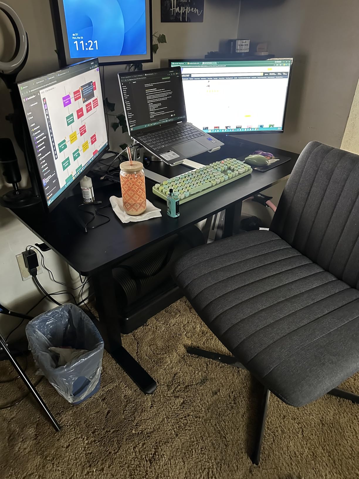 ErGear Height Adjustable Electric Standing Desk, 71 x 30 Inches Sit Stand up Desk, Memory Computer Home Office Desk, Black customer photo 1