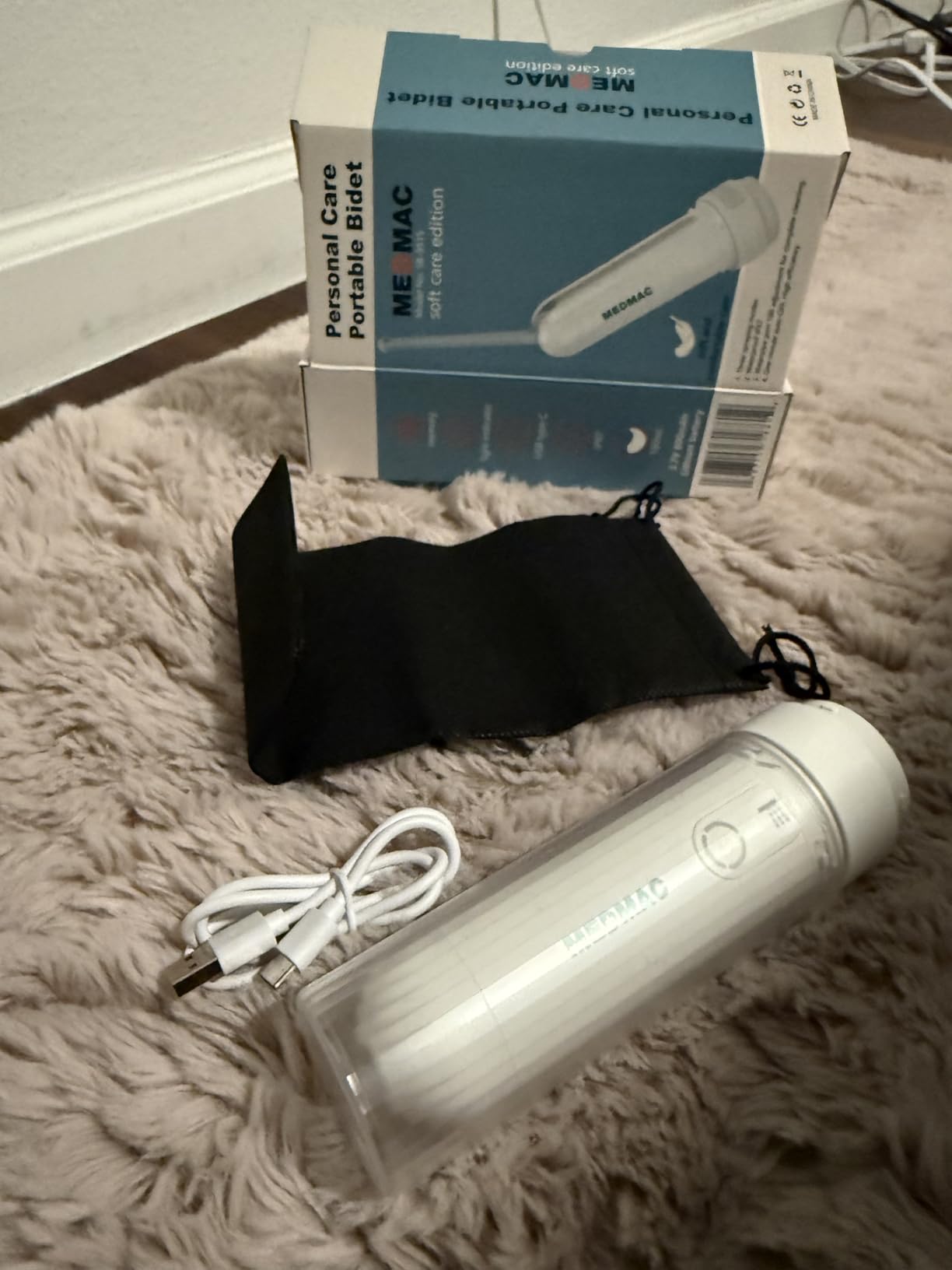 Portable Bidet for Travel, Rechargable USB-C 3 High Pressure Modes Travel Bidet Compact Waterproof Handheld Sprayer Device for Women, Men, Babies - Ideal for Personal Hygiene (White) customer photo 1