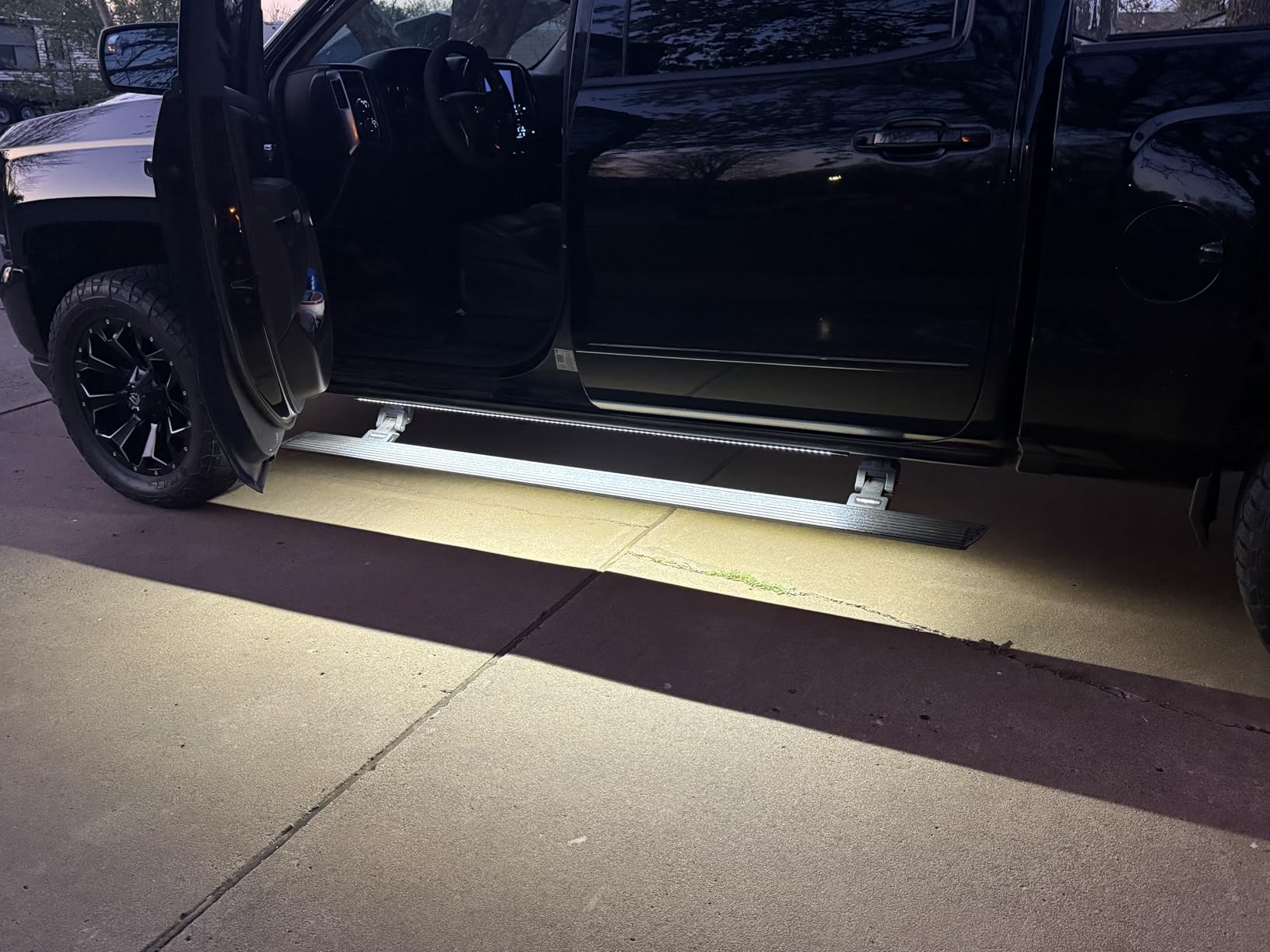 YUGUANG 3Pcs 60 Inch Truck Bed Lights, 6000K White Waterproof LED Truck Bed Lights Strip with On/Off Switch for Trucks, Cargo, Pickup, SUV customer photo 1
