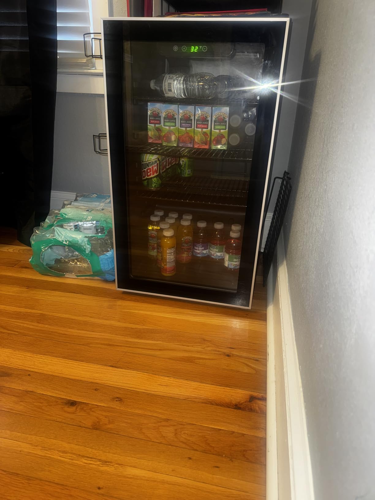 Electactic Mini Fridge 130 Can Beverage Refrigerator Cooler, 3.2 Cu.Ft Drink Fridge for Soda Wine Beer, Adjustable Temperature Control for Home Office, Black customer photo 1