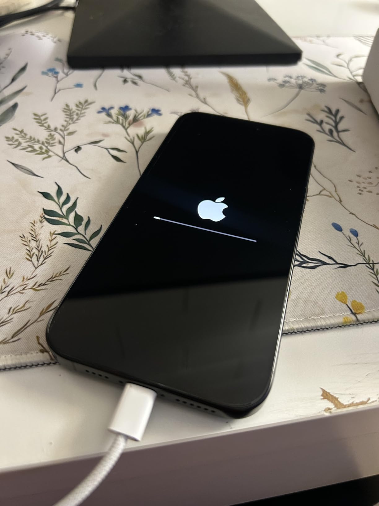 Apple iPhone 16 Pro Max, 256GB, Black Titanium - Unlocked (Renewed) customer photo 1