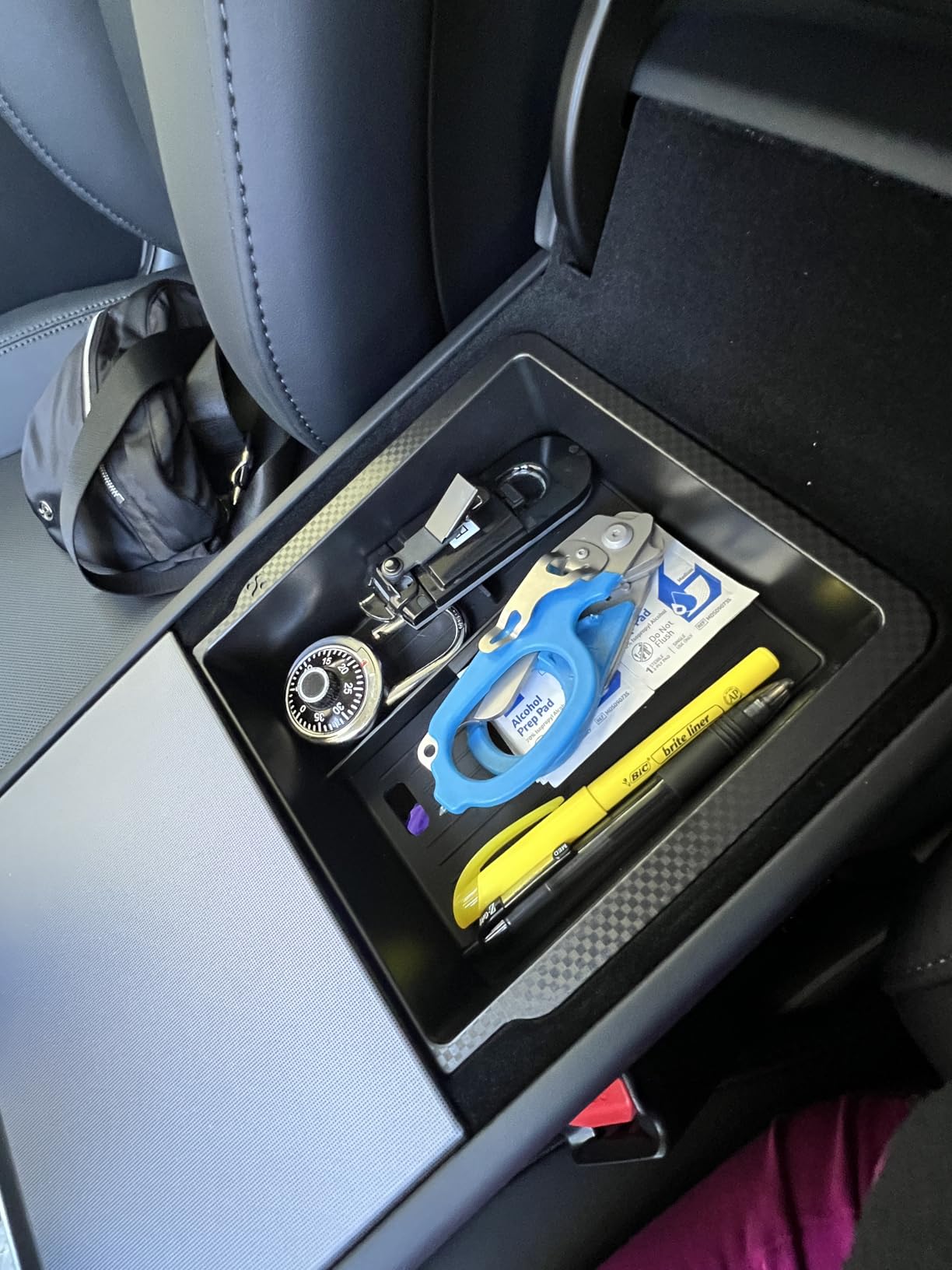 XINTUO Tesla Model Y Juniper 2025 2026 & Model 3 Highland 2024 2026 Center Console Organizer Tray [Slide Smoothly + Easy Installation] Cup Holder for Tesla Model Y Juniper Accessories customer photo 1