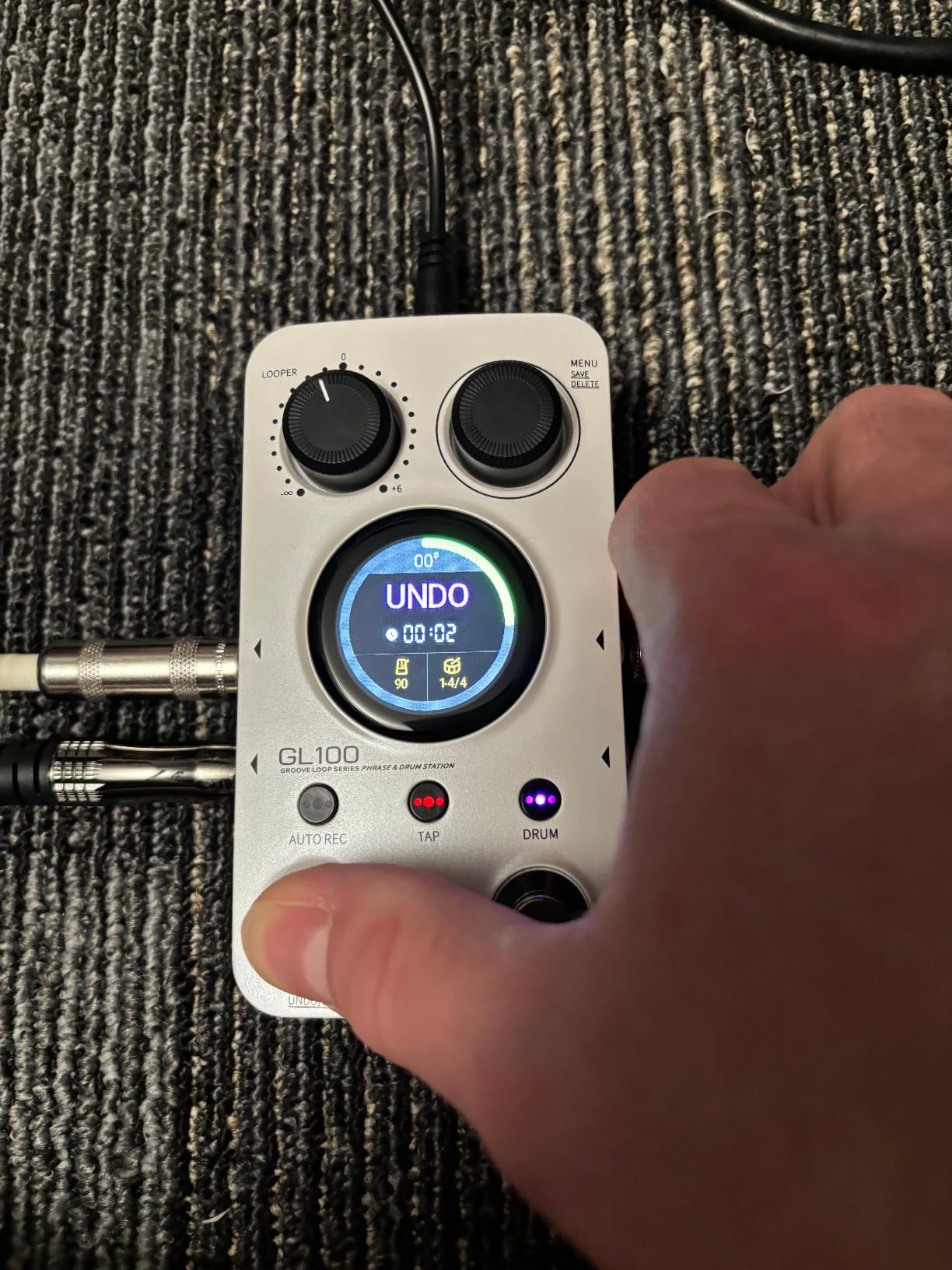 MOOER GL100 Looper Pedal Drum Machine, 2 in 1 Drum Looper Guitar Pedal 1.3-inch Touchsreen 100 Slots with 300 Minutes in Total Auto-record Time Stretch Function Dedicated Editor Software customer photo 2