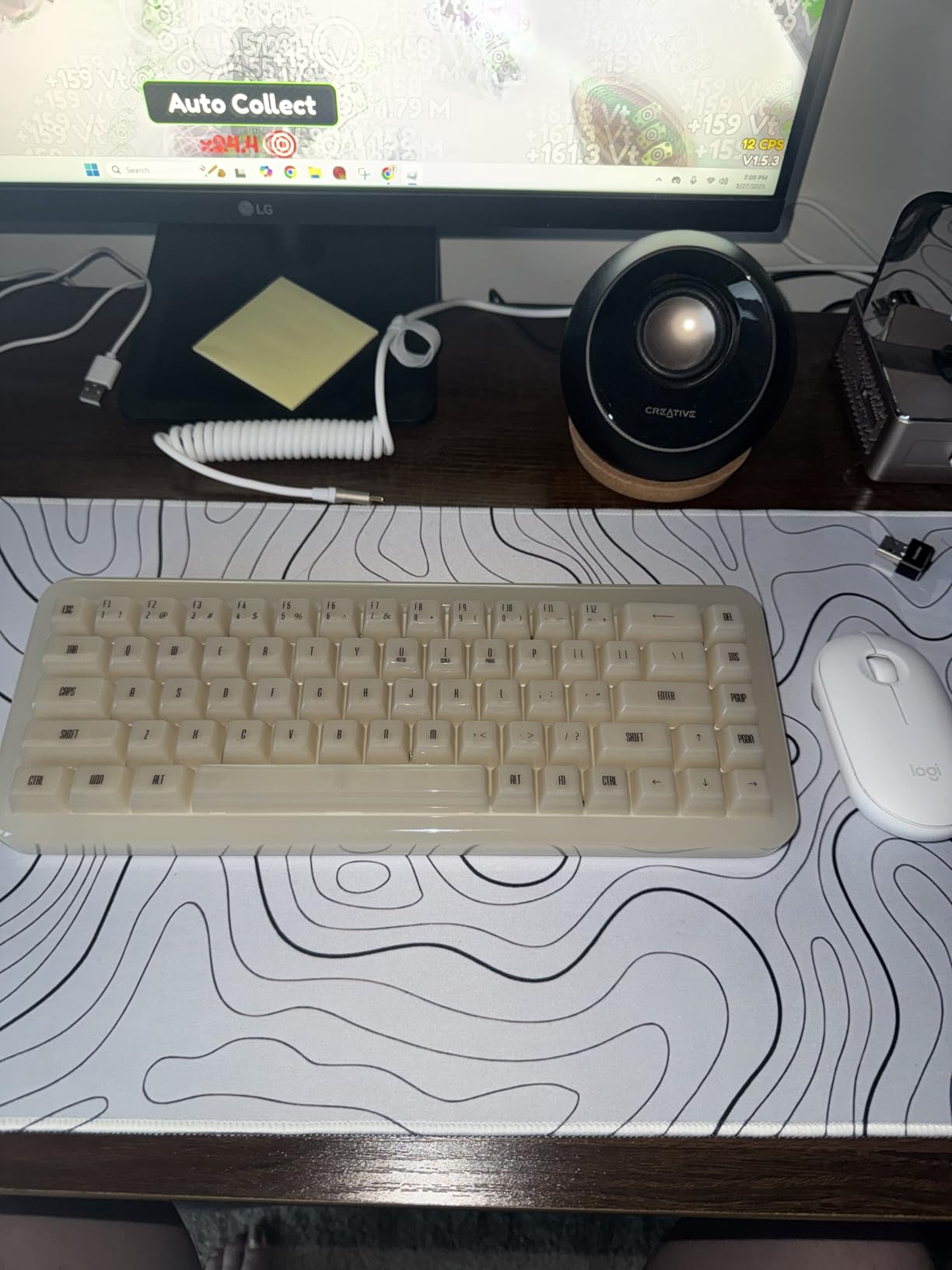Akko YU01 Mechanical Gaming Keyboard with Transparent Keycaps, RGB Backlit, Hot Swappable, 2.4G Wireless/Bluetooth/Wired, 68-Key, for Mac & Win (Antique Jade, V3 Piano Pro Switch) customer photo 1
