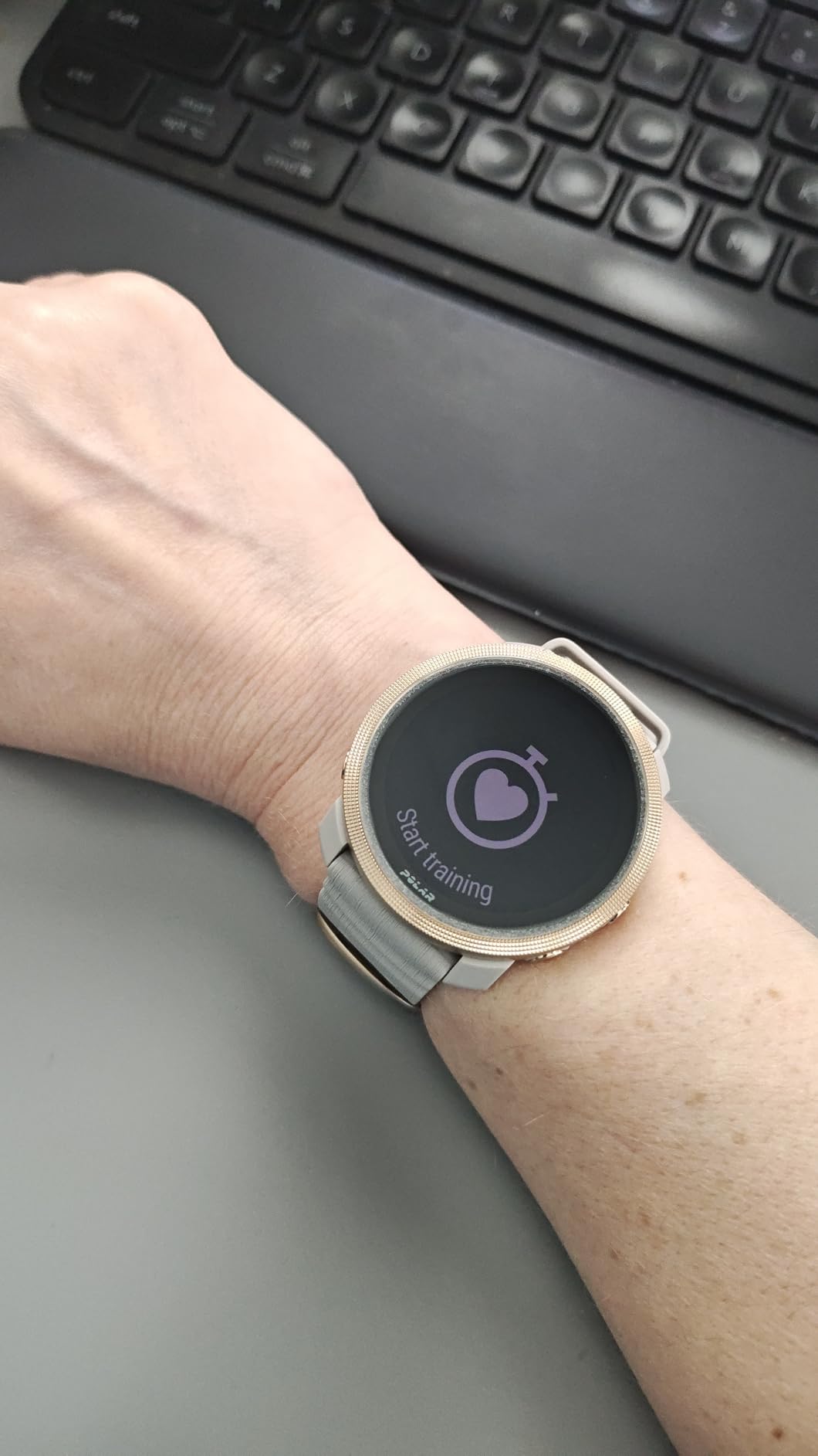 Vantage M3 - Multi-Sport Smartwatch with AMOLED Display, Dual-Frequency GPS, Turn-by-Turn Navigation, Up to 7-Day Battery Life customer photo 1