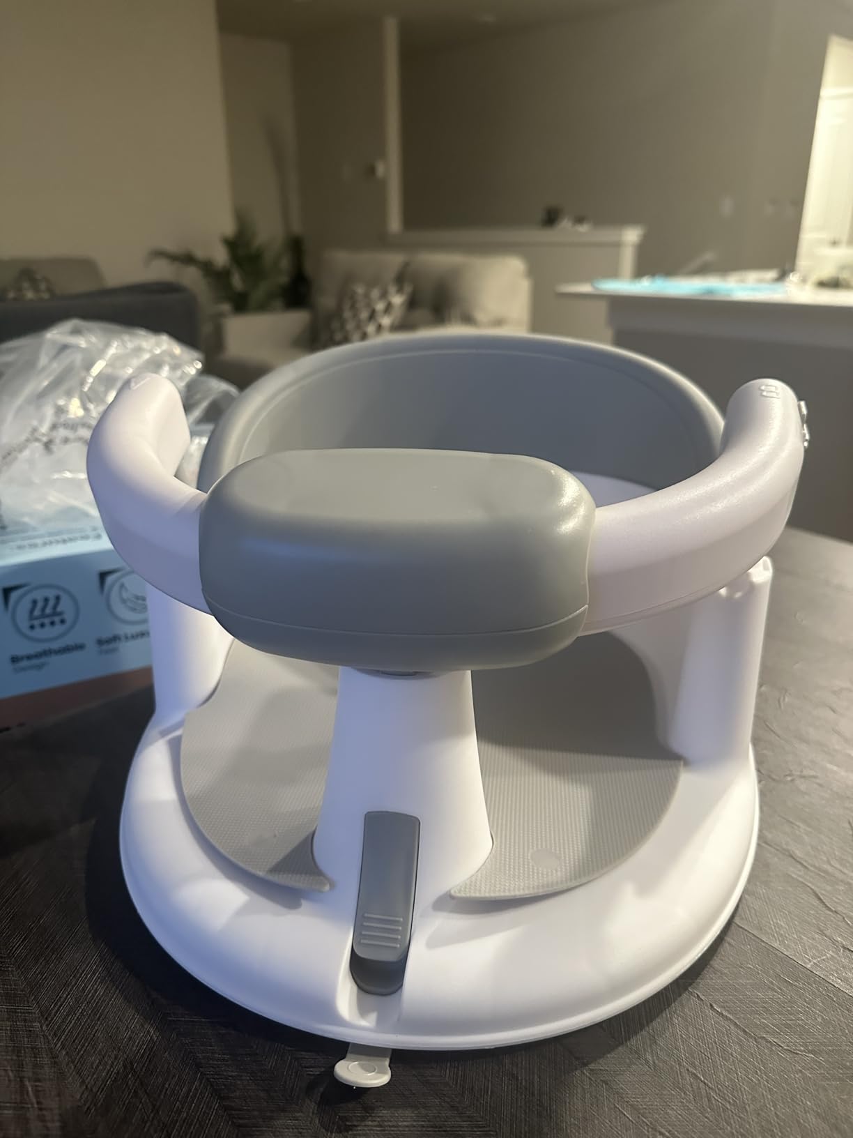 ONTHEWEI Baby Bath Seats for Babies Sitting Up, Non-Slip Baby Bathtub with 3 Suction Cups, Safe & Comfortable Toddler Bath Seat customer photo 2
