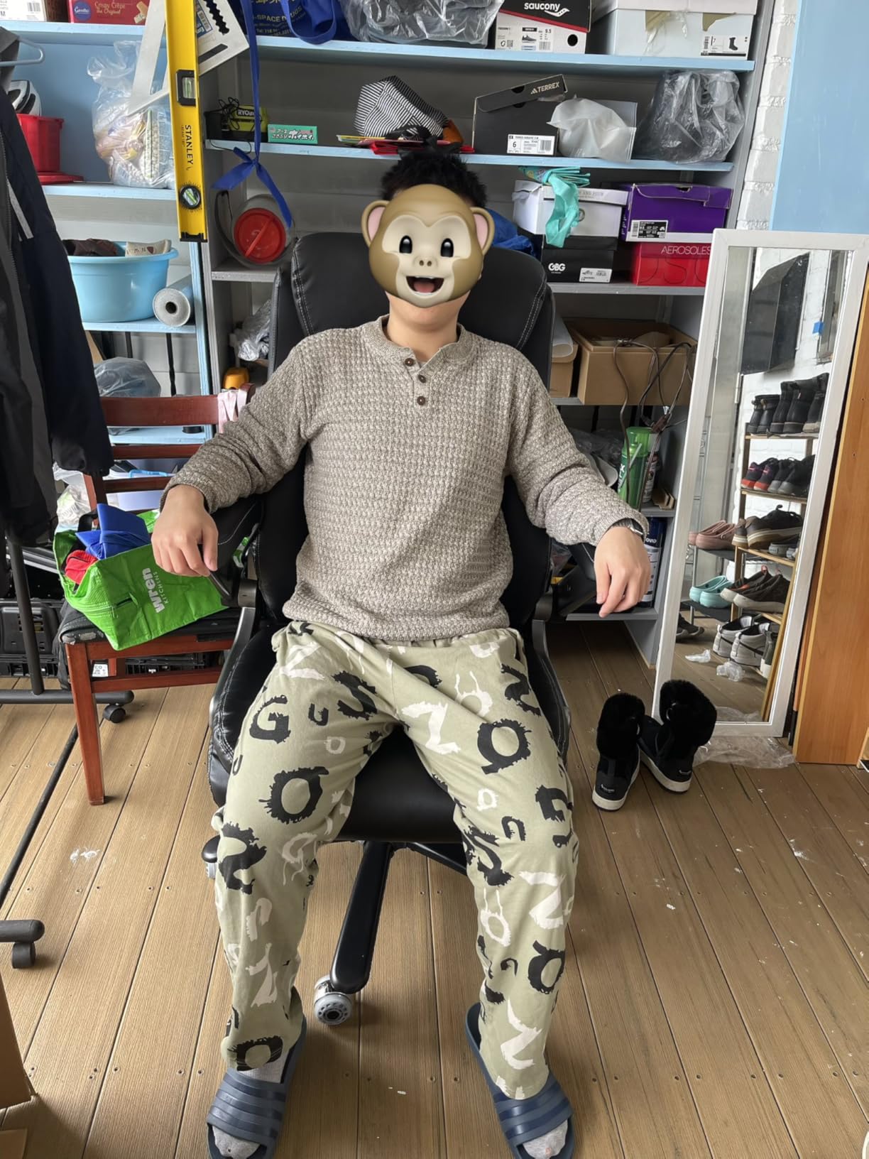 600LBS Large Heavy Duty Office Chair with 5D Flip Arms, Comfy Big and Tall Executive Office Desk Chair with Pocket Spring Cushion, High Back Computer Chair with Lumbar Support, Dual Rubber Wheel customer photo 2