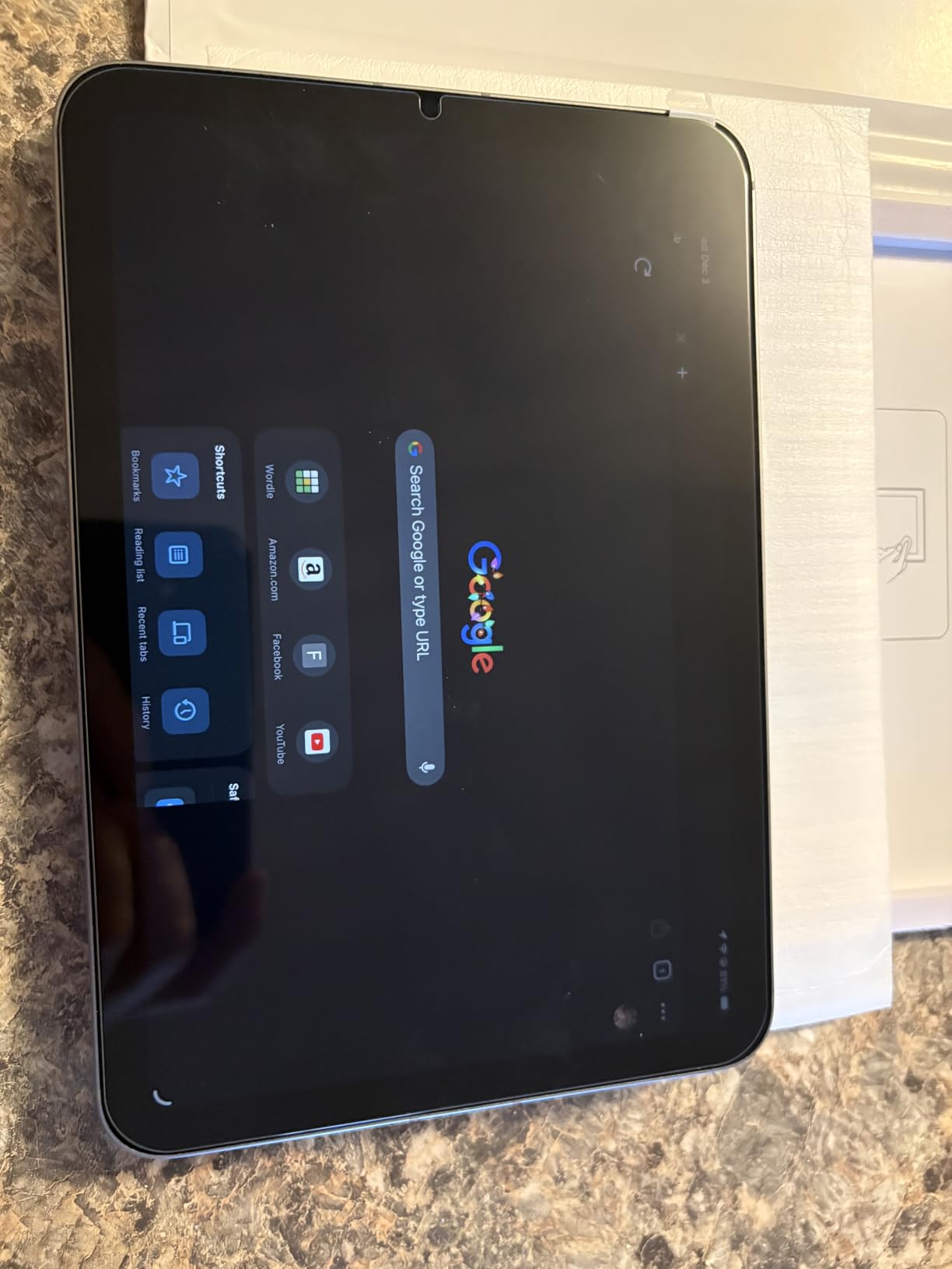 iPad mini A17 Pro, 8.3-inch Liquid Retina Display, 128GB, Wi-Fi 6E + 5G Cellular, 12MP Cameras, Touch ID - Space Gray customer photo 1