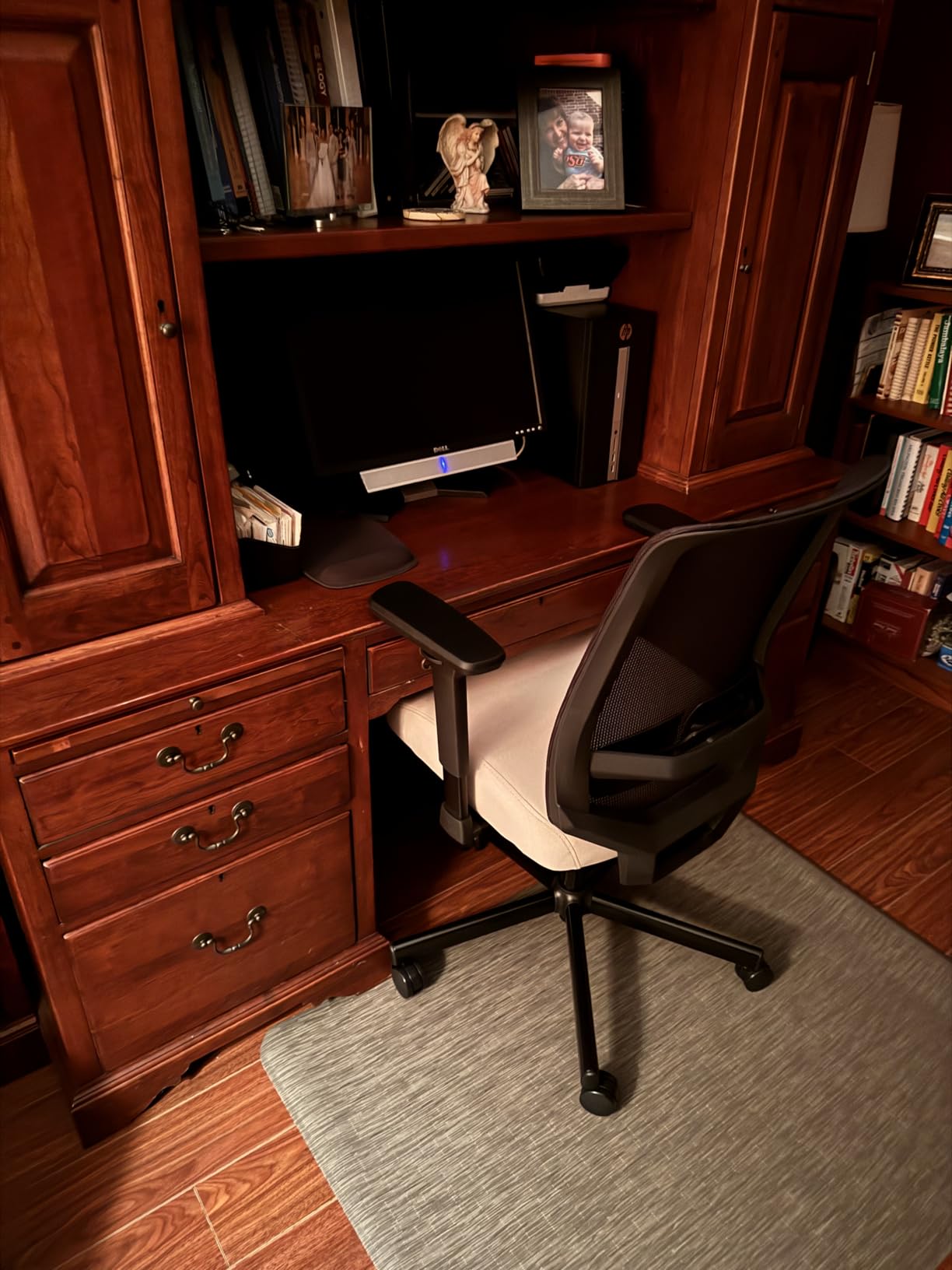 Ergonomic Office Chair, Mesh Computer Desk Chairs with Adjustable Lumbar Support, 3D Armrests, Tilt Function, Comfy Wide Seat, Swivel Executive Work Task Chair for Company and Home customer photo 2