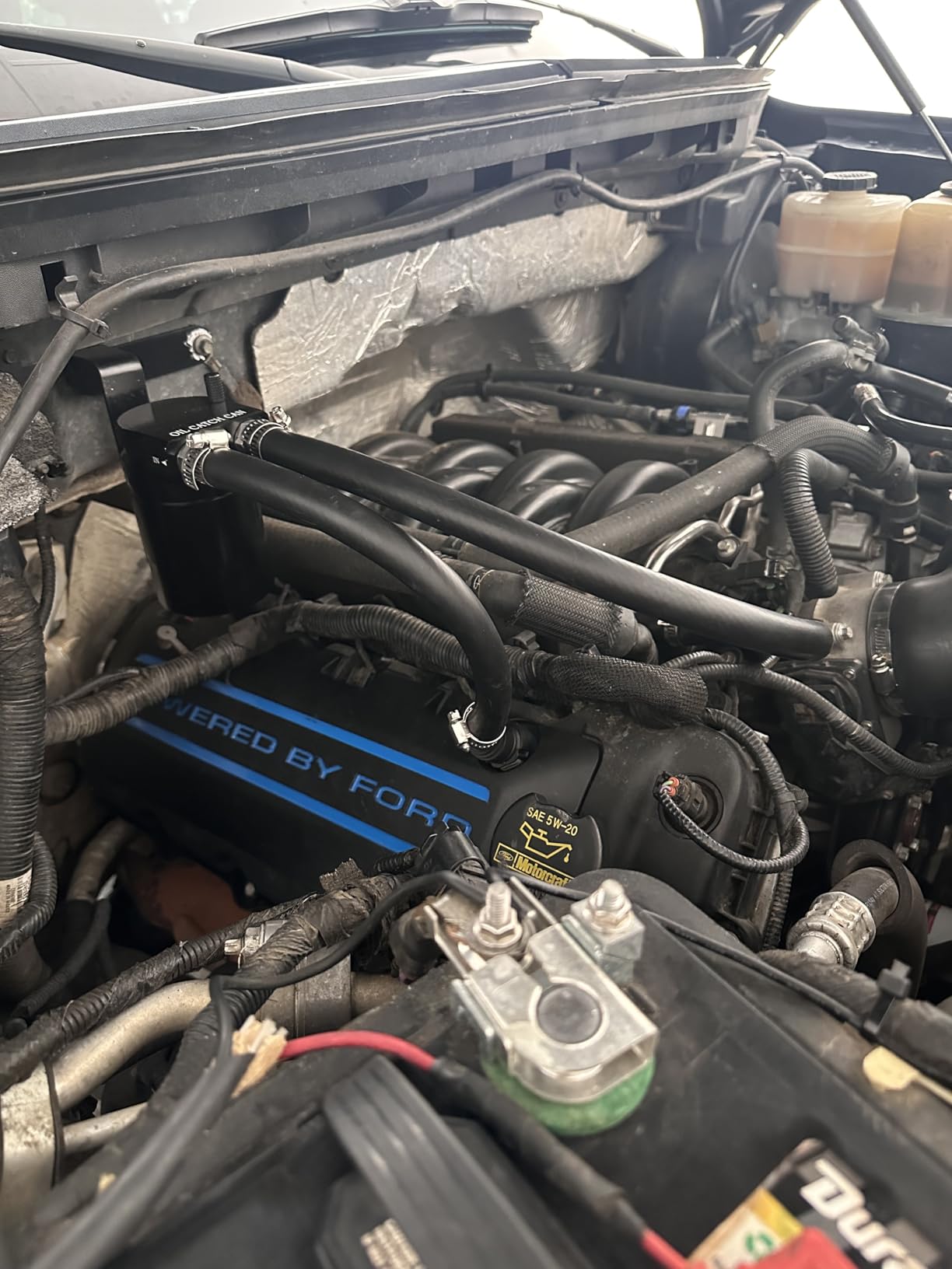 YESHMA Oil Catch Can Compatible with Ford F150 5.0L 2.7EB 3.5EB 2011-2024, Expedition 3.5L EcoBoost 2018-2021 - 350ml Baffled Oil Separator Tank customer photo 1