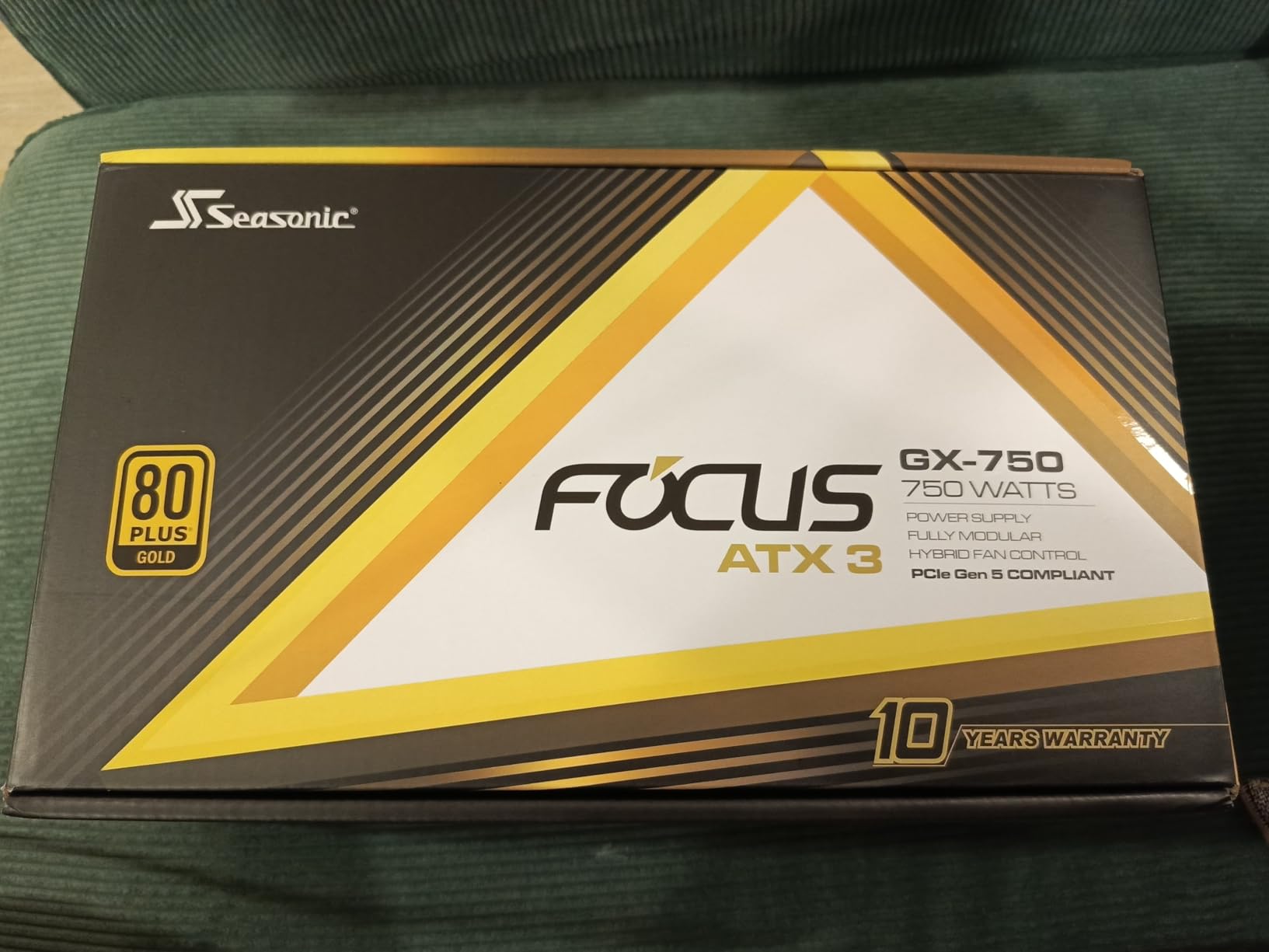 Seasonic Focus GX 750W Power Supply ATX 3.1 PCIe 5.1 (12V-2x6) 10 Years Warranty Cybenetics Platinum Fully Modular RTX 5070 Ti AMD RX 9000 Ready customer photo 2